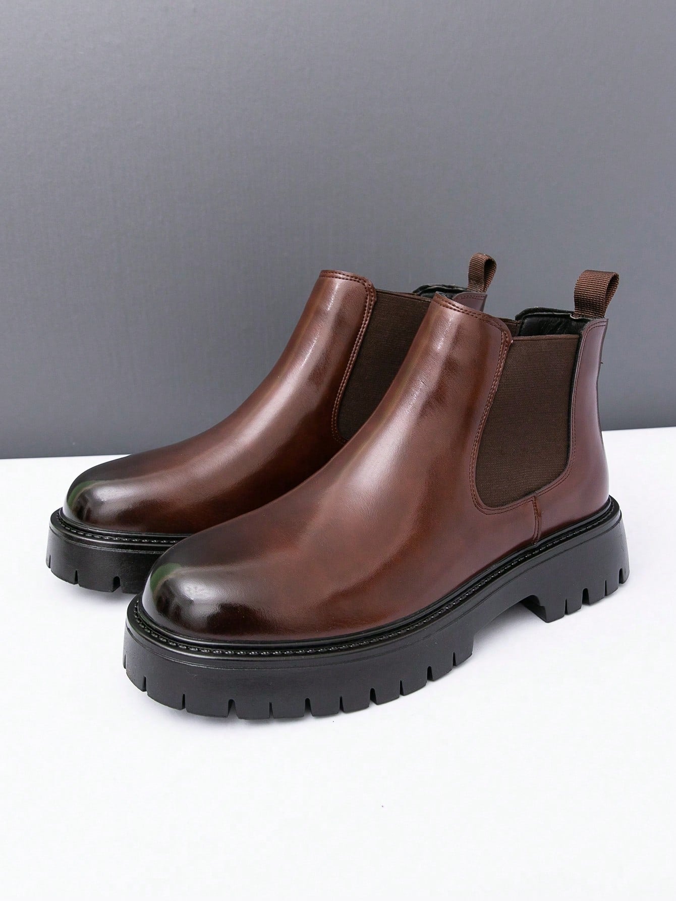 Men's Chelsea Boots High-Top Motorcycle Boots New Versatile Shoes Korean Style Casual Shoes British Style Faux Leather Men's Shoes