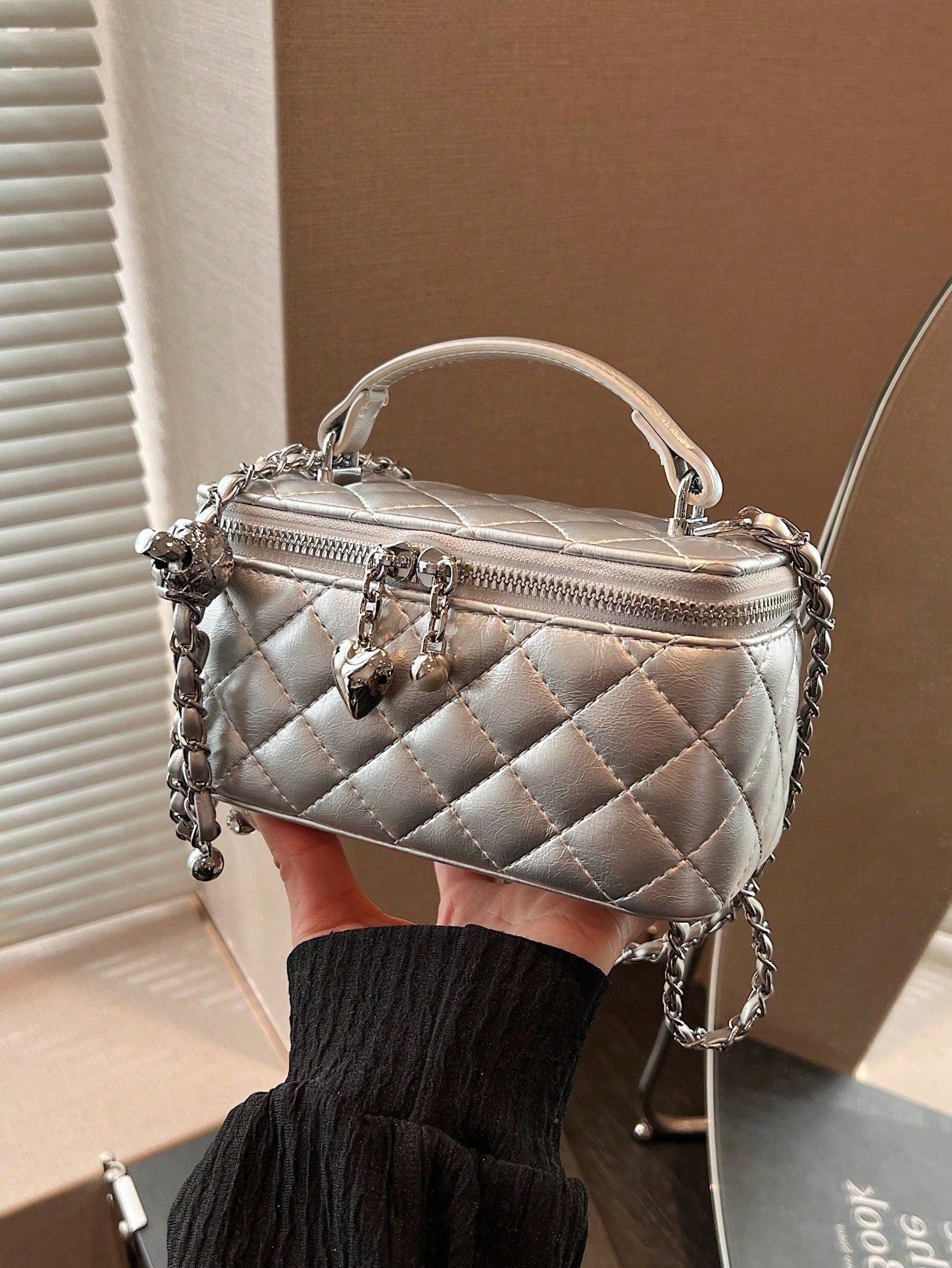 Mini Lipstick Quilted Diamond Stitch Box Bag, Stylish Versatile Zipper Square Handbag With Chain Strap Crossbody Bag For Women