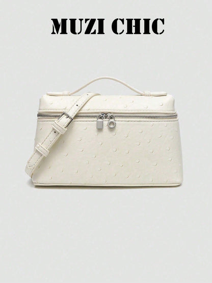 Minimalist Fashion Handbag With Polished Silver Hardware And Top Handle. The Simple Silhouette And Luxurious Texture Exude Understated Parisian Elegance, Perfect For Various Daytime And Evening Occasi