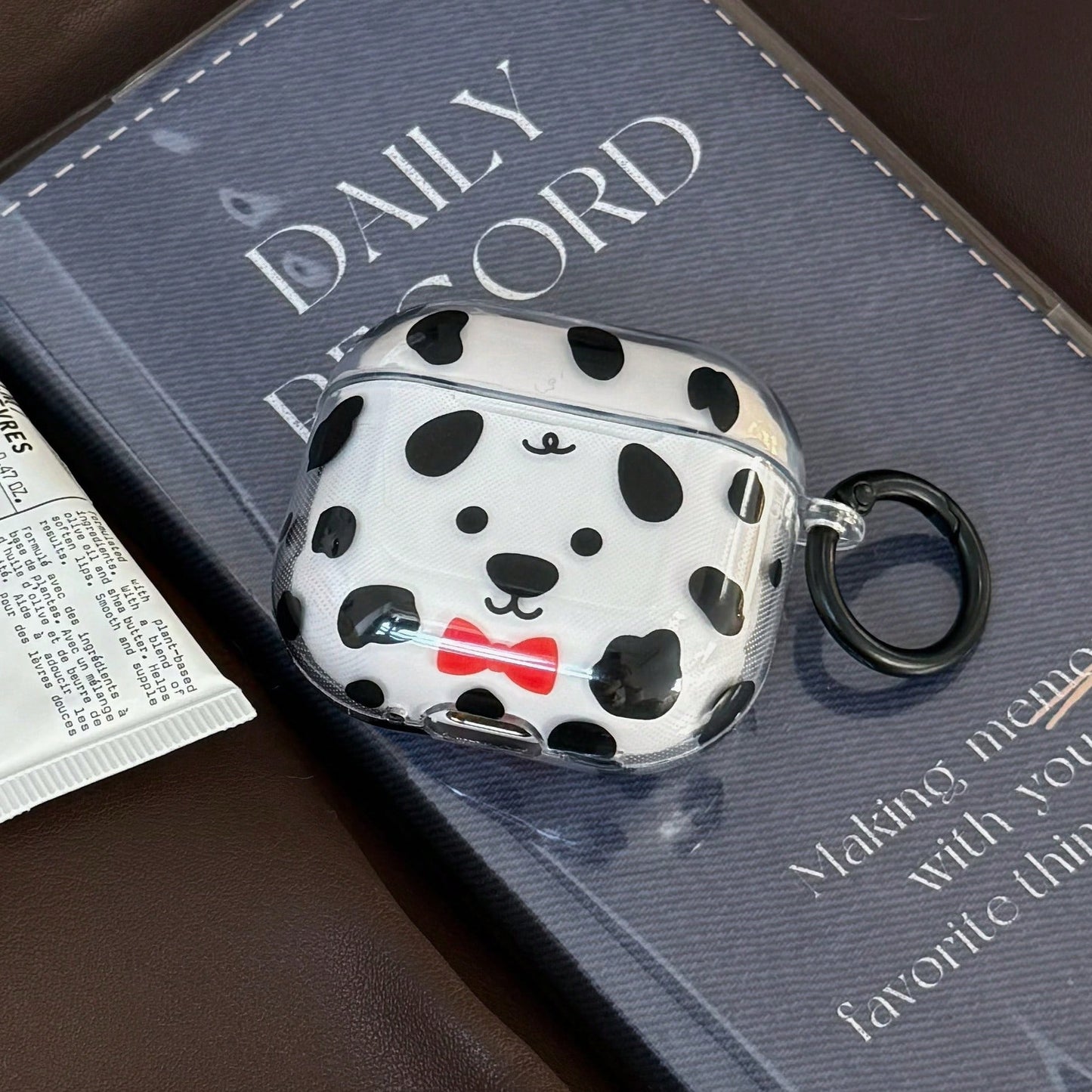 Minimalist Transparent Polka Dot Bow Tie Dog Leash Hook Earphone Case Compatible With Apple AirPodsPro3 Case/AirPodsPro2 Case/AirPodsPro Case/AirPods4 Case/AirPods3 Case/AirPods2 Case/Fashionable Wome