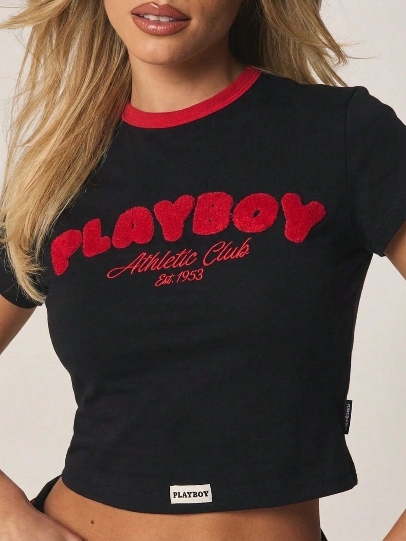 Missguided x Playboy Athletic Club Cropped Tee Short Sleeve Graphic Logo Print Round Neck Streetwear Fashion Top