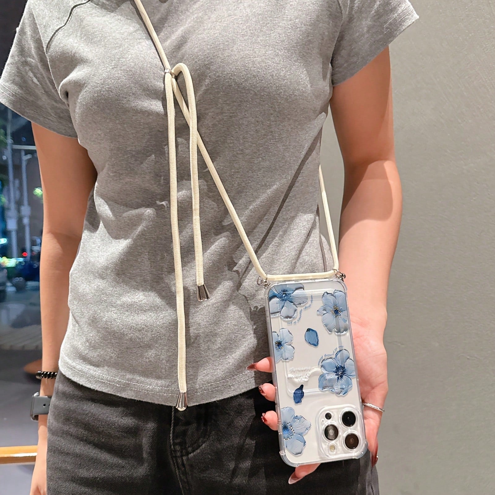 New 2-Piece Set: Blue Floral Oil Painting Card Holder With Studded Leather Lanyard, White Minimalist Shockproof Durable Full Coverage Phone Case Compatible With Apple