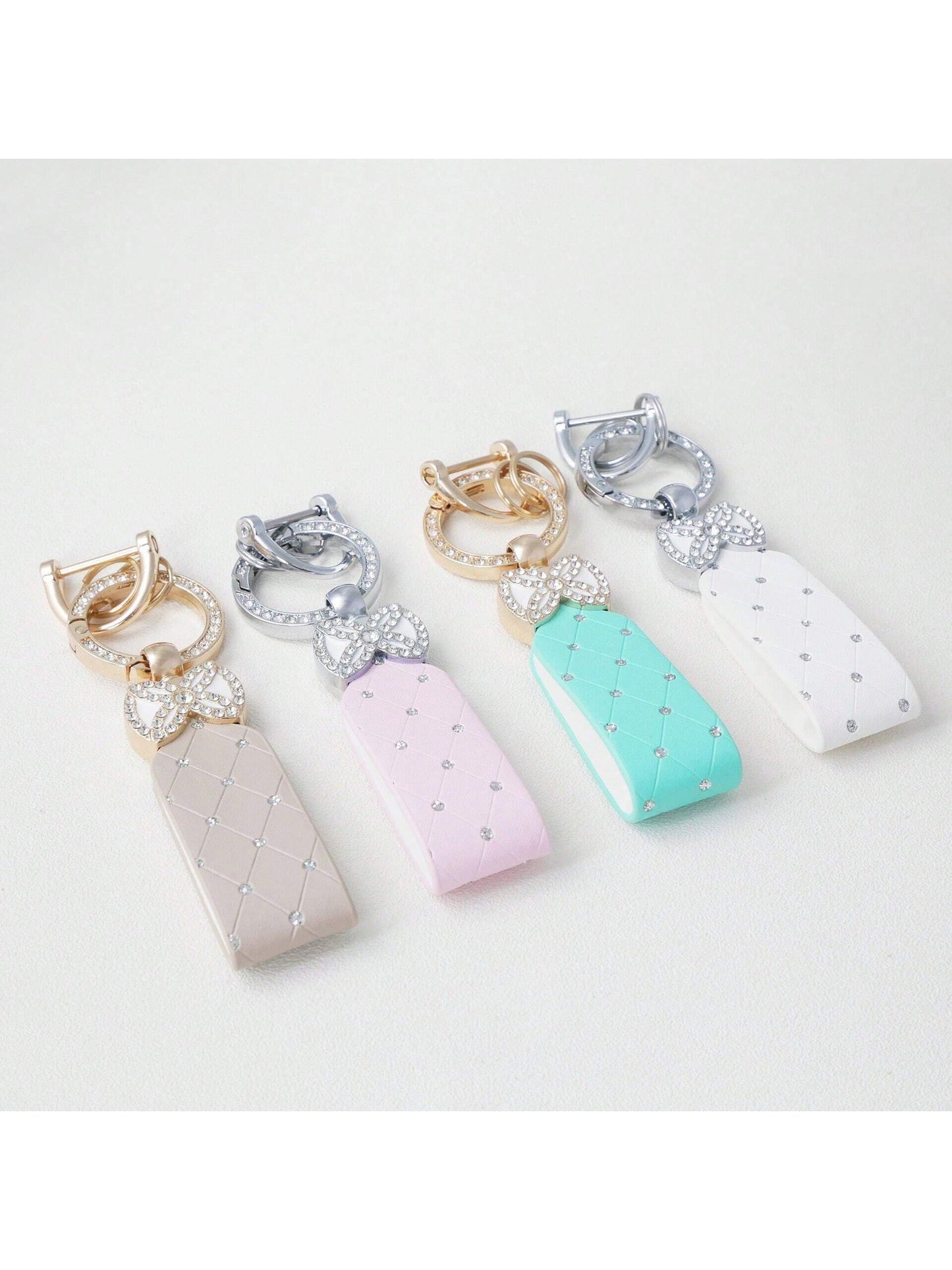 New High-End Rhinestone Bow Keychain,Exquisite And High-Quality Girls' Car Keychain Pendant,Fashionable Ladies' Car Jewelry,Valentine's Day Gift, Birthday Gift