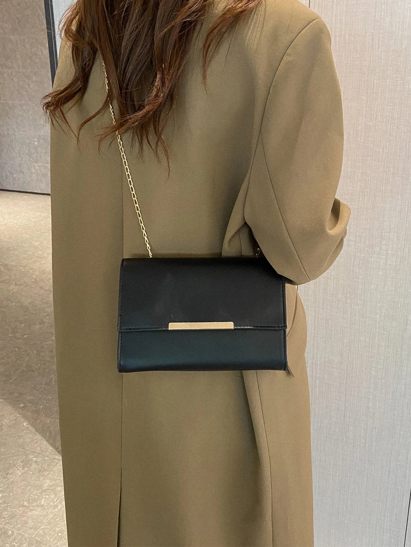 New Popular Small Square Bag With Chain Strap, Simple Solid Color Women's Crossbody Bag With Retro Casual Shoulder Bag, 2021, Old Money