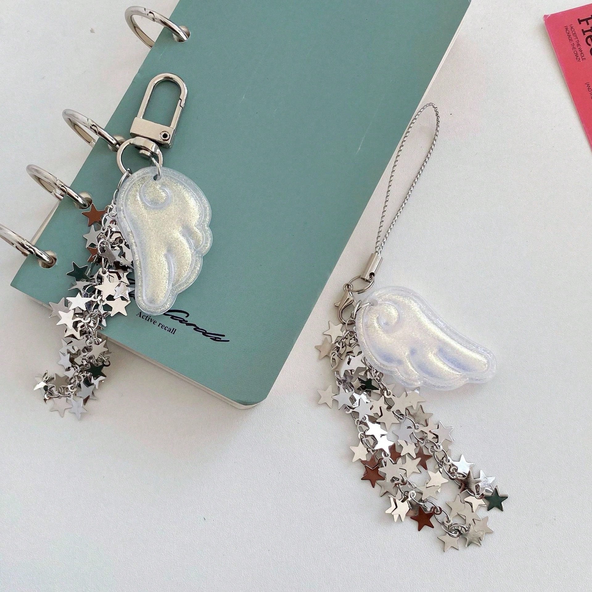 New Spring Glitter Angel Wings Star Chain Keychain, Y2K Magical Girl Style Bag Charm, Phone Lanyard, Phone Pendant, Earphone Case Decor, Bag Accessory, Aesthetic