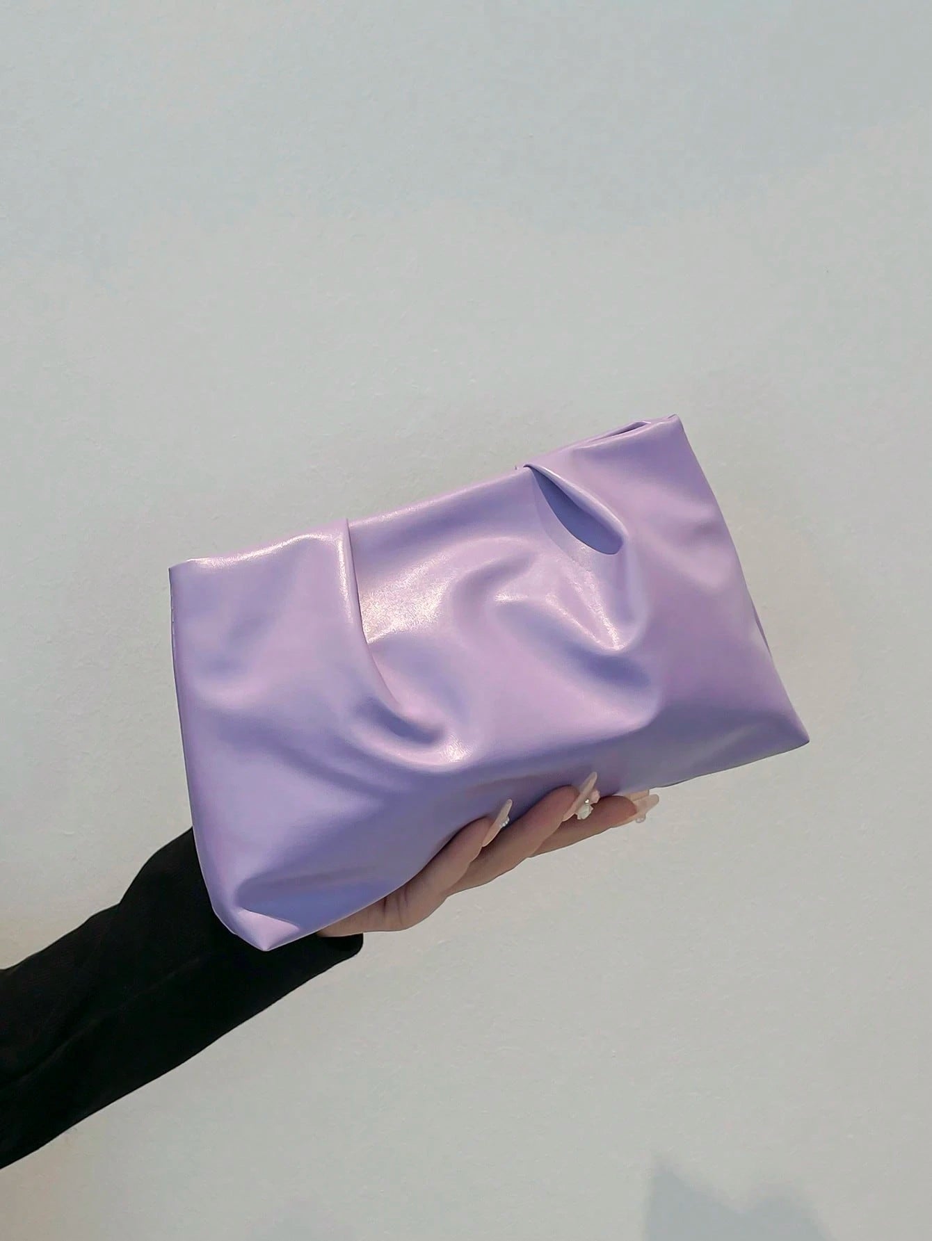 New Spring/Summer Fashion Solid Color Wristlet Pouch, Pleated Cloud Shaped Casual Clutch Envelope Bag, Cosmetic Bag, Travel Accessory Bag, Insert Bag, Toiletry Bag, Storage Pouch