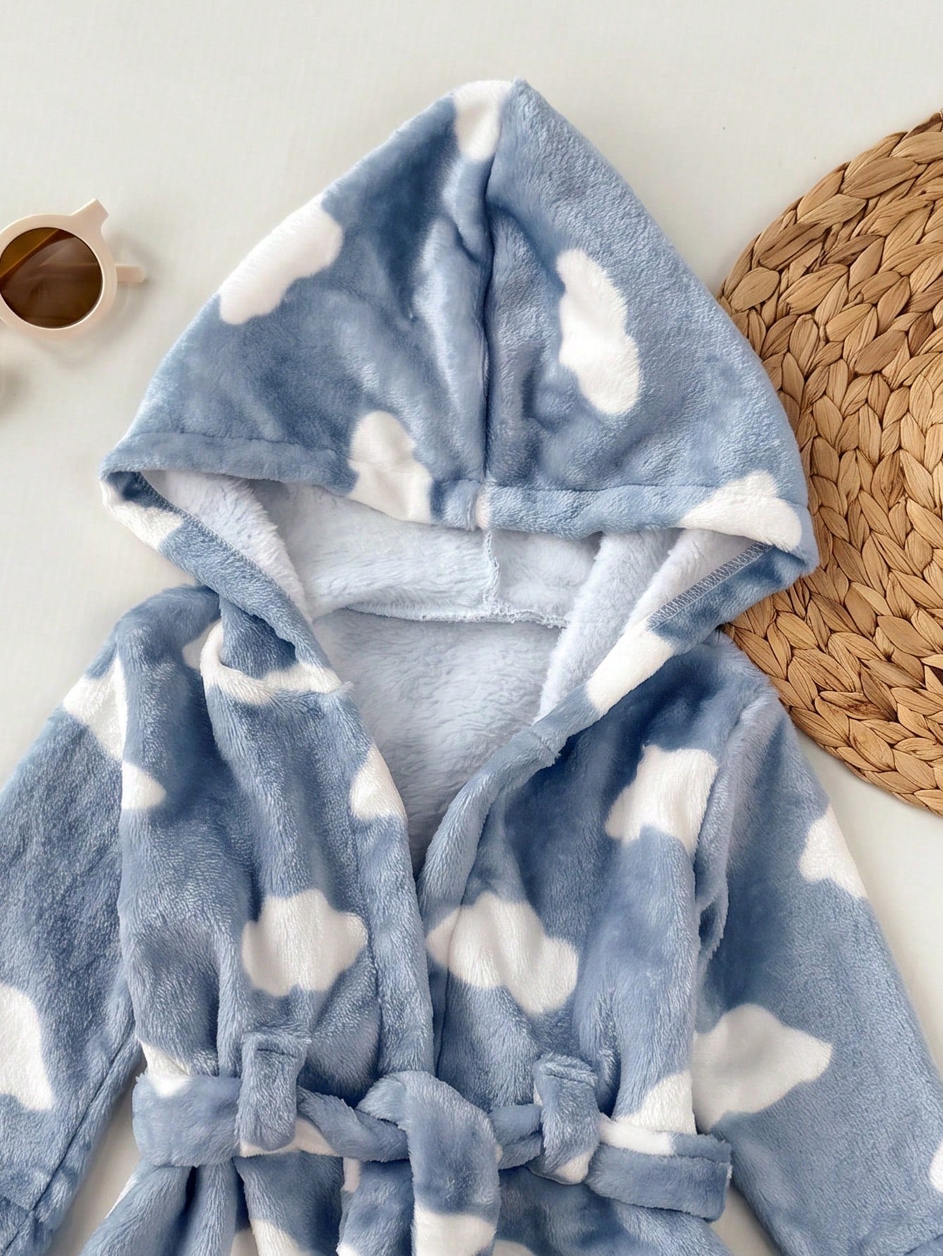 Newborn Baby Boy/Girl Cartoon Clouds Pattern Fleece Thick Hooded Long Sleeve Tie-Front Robe Autumn Winter