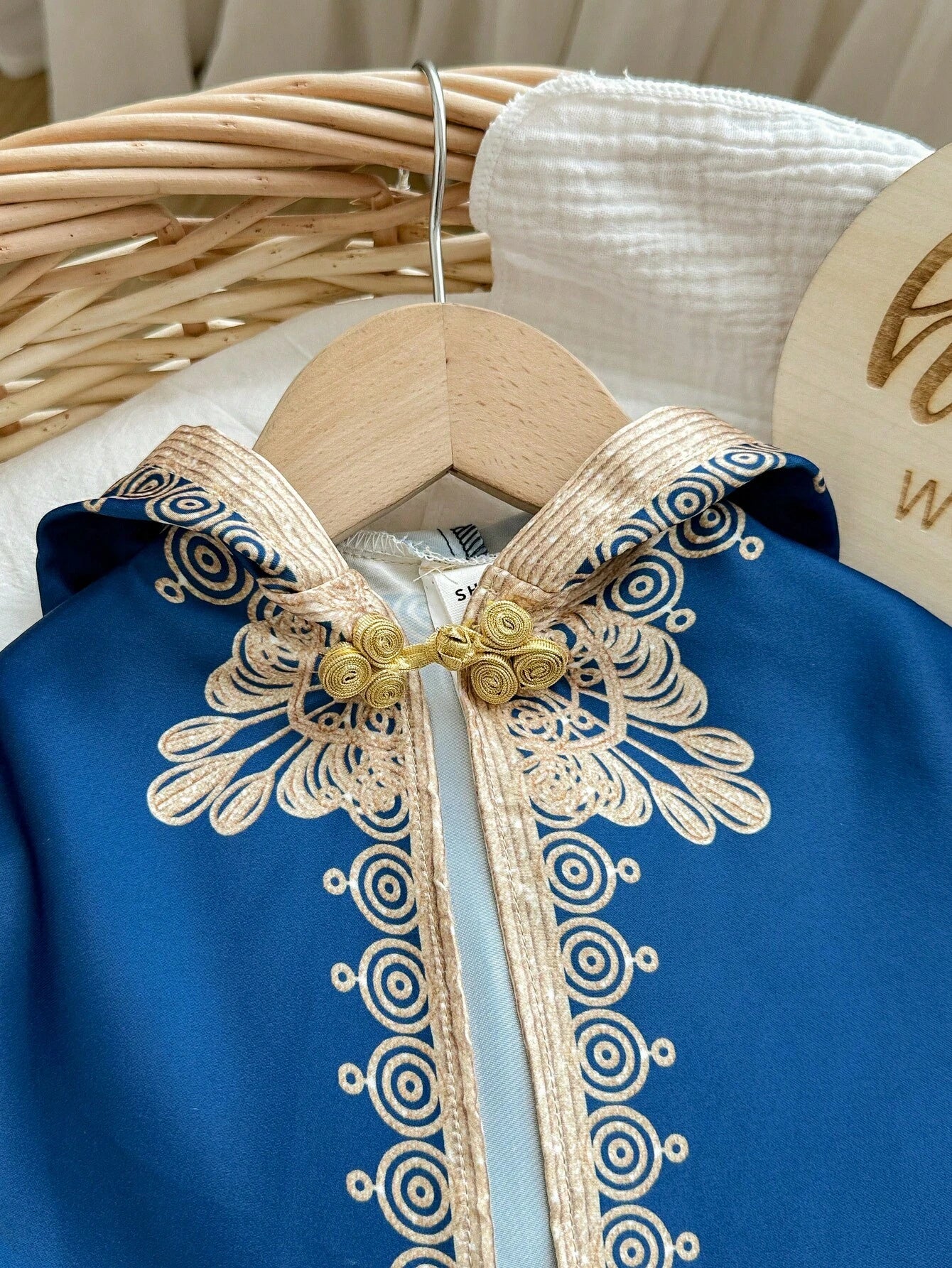 Newborn Baby Boy/Girl Cute Blue & Luxurious Gold Floral Pattern Photography Outfit