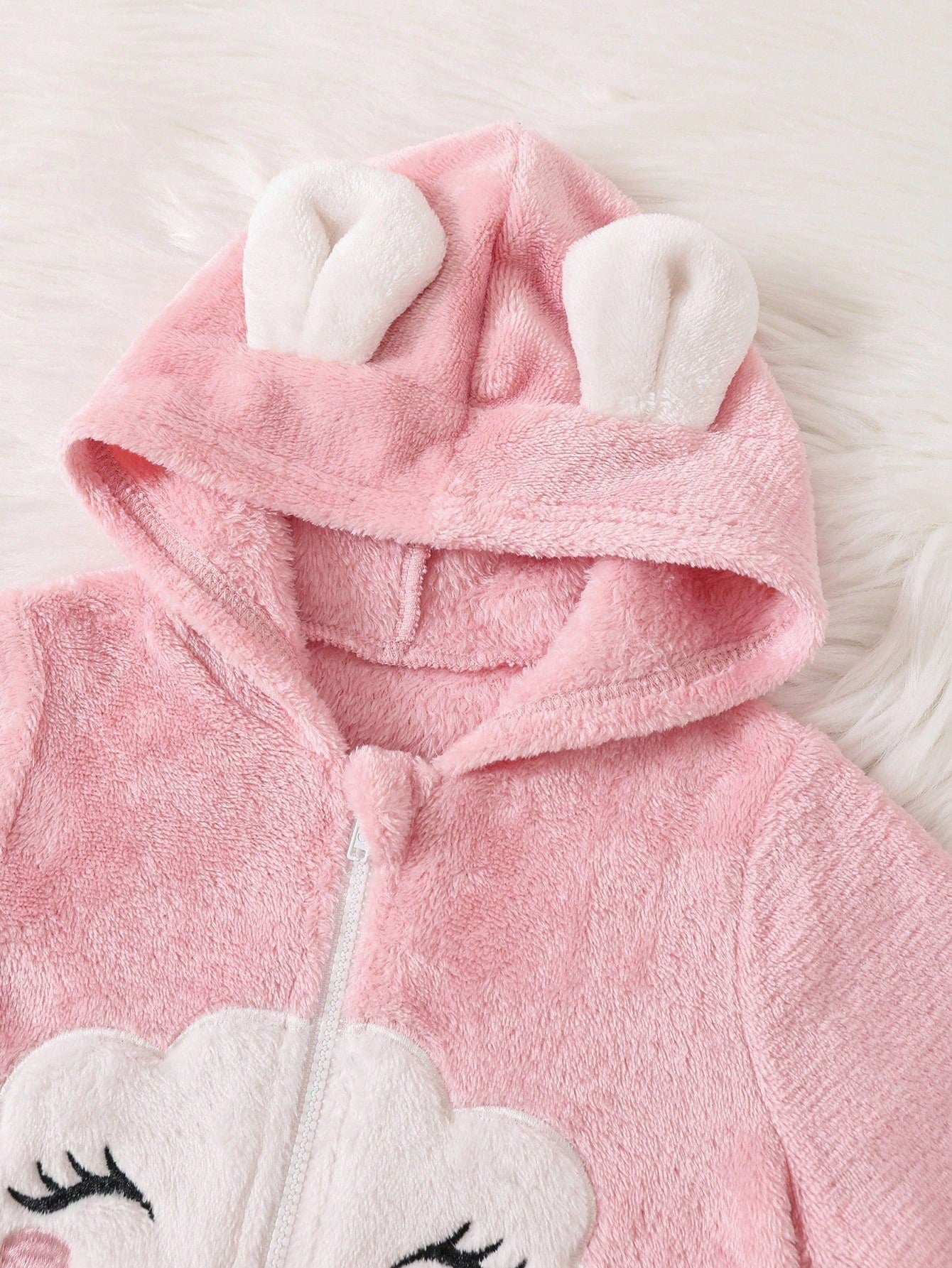 Newborn Baby Girl Cartoon Cloud Pattern Applique Zip Hooded Warm Flannel Romper For Autumn/Winter