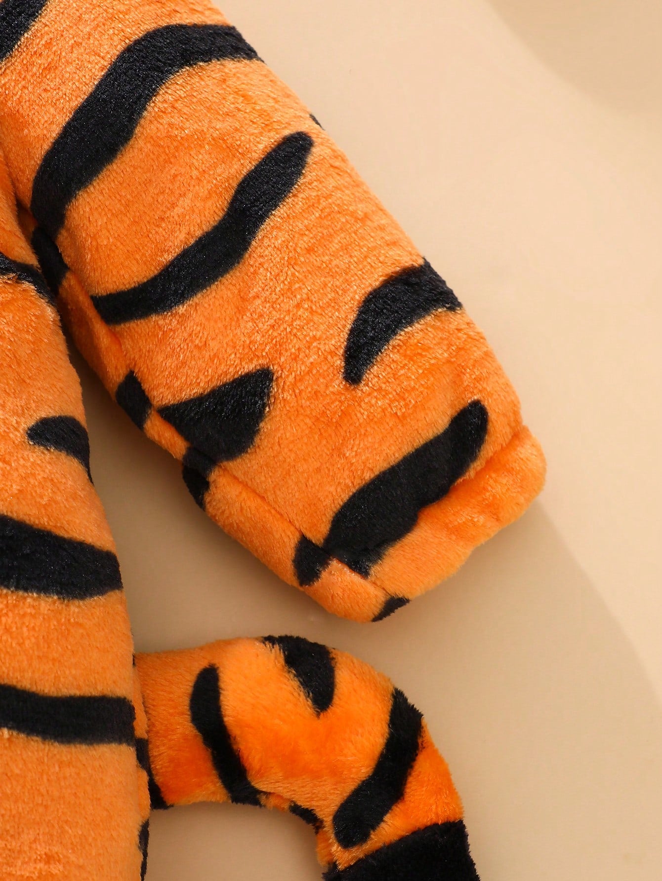 Newborn Tiger Costume, Cute Tiger Plush 3D Embroidery Hat, Long Sleeve Jumpsuit With Tail, Infant Winter Outfit