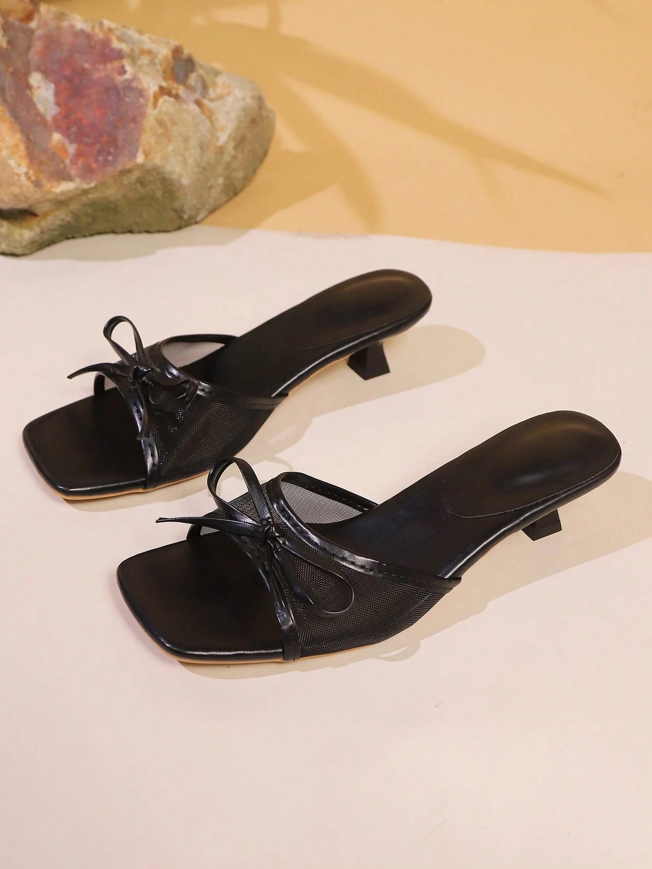 Oversized 1 Size Up Summer New Square Toe Slide Sandals, Thin Heel Thong Sandals, Versatile Outdoor Wear Thin Heel Toe-Post Flip Flops For Women, Mesh Breathable Bowknot
