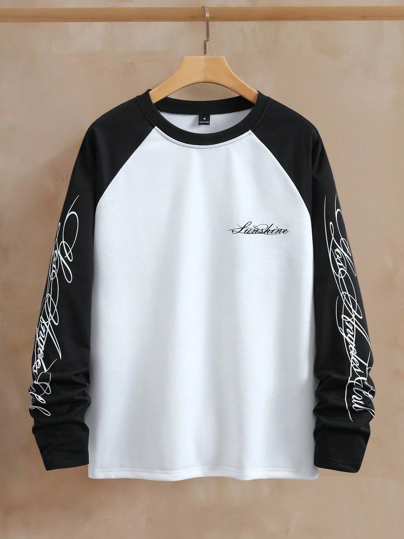 PAVTROS Men's Loose Fit Raglan Sleeve T-Shirt,Black & White Contrast Handwritten English Print Graphic Baseball Tee,Autumn Streetwear City Break Long Sleeve
