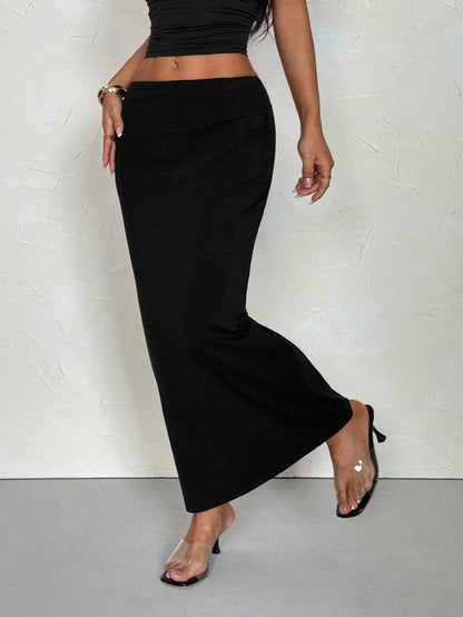PETITE Women's 91 Cotton Plain Black Knit Tight-Fit Skirt, Autumn Basic Casual Piece For Date Work, Retro Vintage Y2K Streetwear, Back To School, Hip-Hop