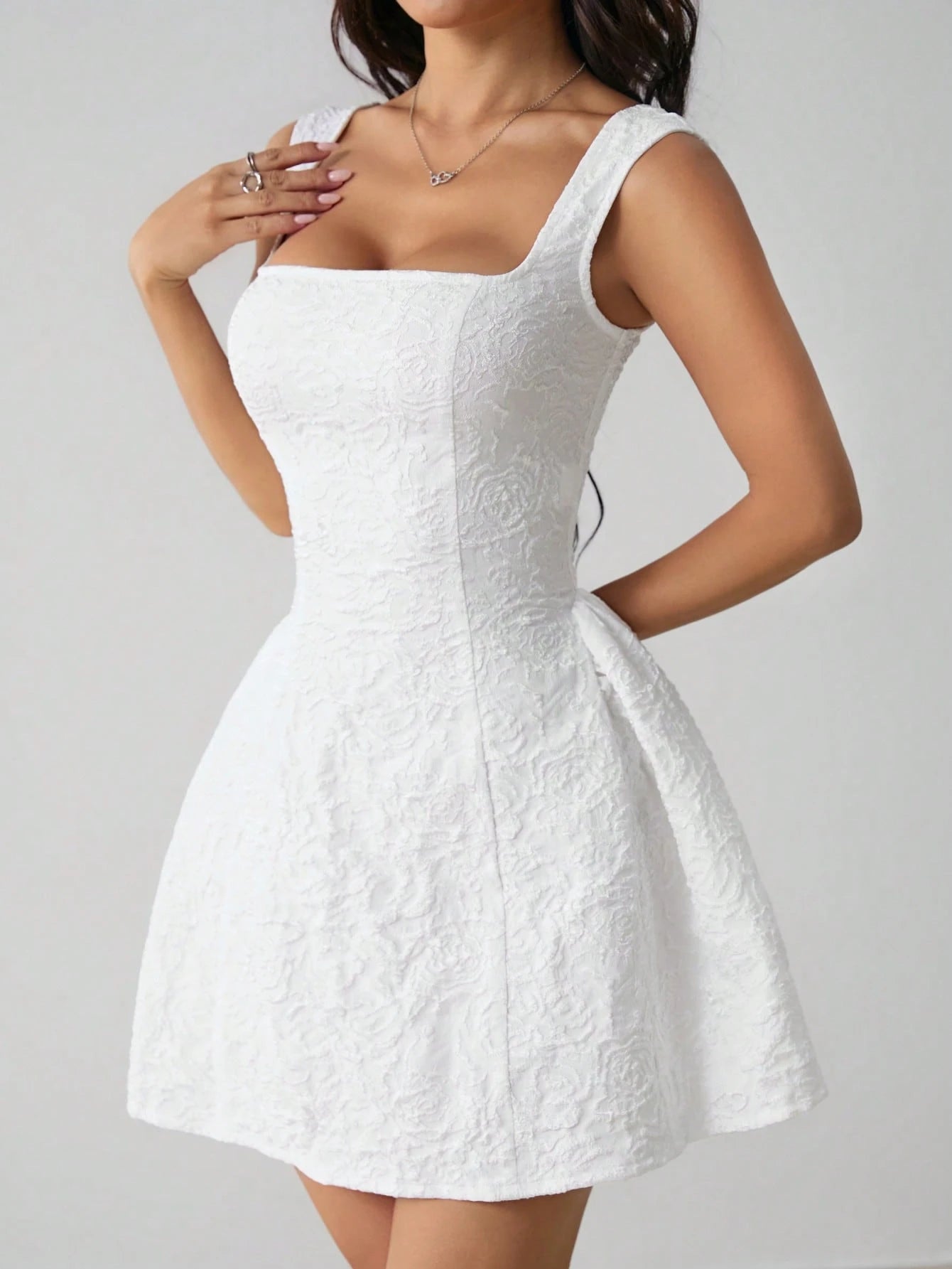 PETITE Women's Sleeveless Solid Color White Summer Midi Dress, Simple Elegant Romantic Casual For Everyday Wear, Mother Of The Bride