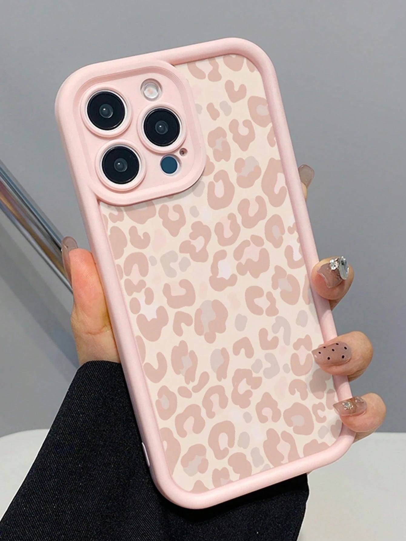 Pink Leopard Print Minimalist TPU Shockproof Full Coverage 1pc Phone Case Compatible With Apple 17, 16, 15, 14, 13, 12, 11 Pro Max, Air, And Series, International Version, Not The Domestic Version Mom