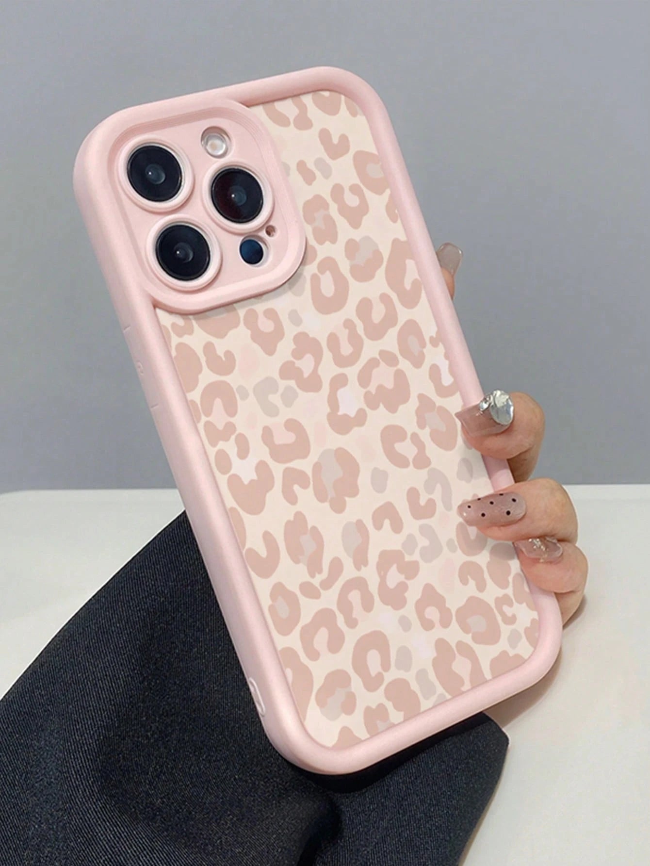 Pink Leopard Print Minimalist TPU Shockproof Full Coverage 1pc Phone Case Compatible With Apple 17, 16, 15, 14, 13, 12, 11 Pro Max, Air, And Series, International Version, Not The Domestic Version Mom