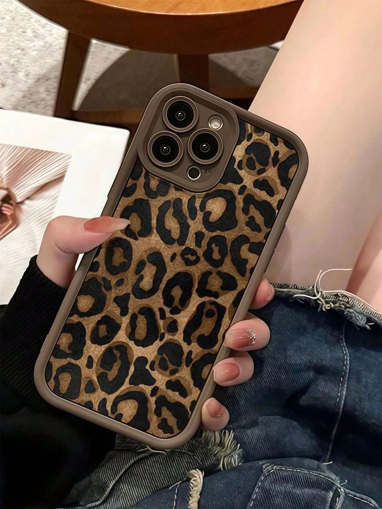 Pink Leopard Print Minimalist TPU Shockproof Full Coverage 1pc Phone Case Compatible With Apple 17, 16, 15, 14, 13, 12, 11 Pro Max, Air, And Series, International Version, Not The Domestic Version Mom