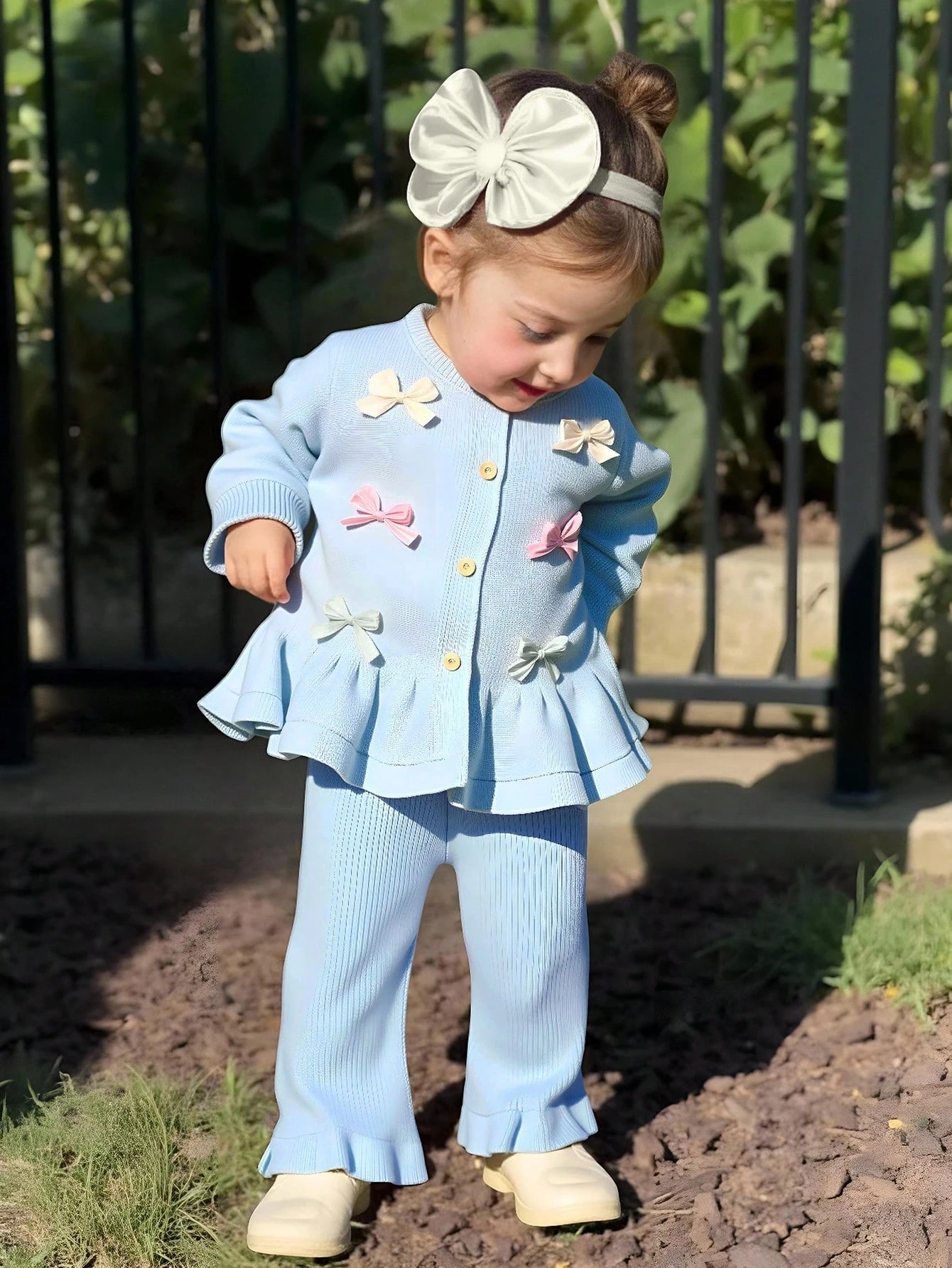 Playful Pals 2pcs Baby Girls Knitted Sweater & Flare Pants Set,Light Blue And White,Autumn,Cute,Family Matching,Long Sleeve Cardigan & Knit Trousers,Preppy Clothes