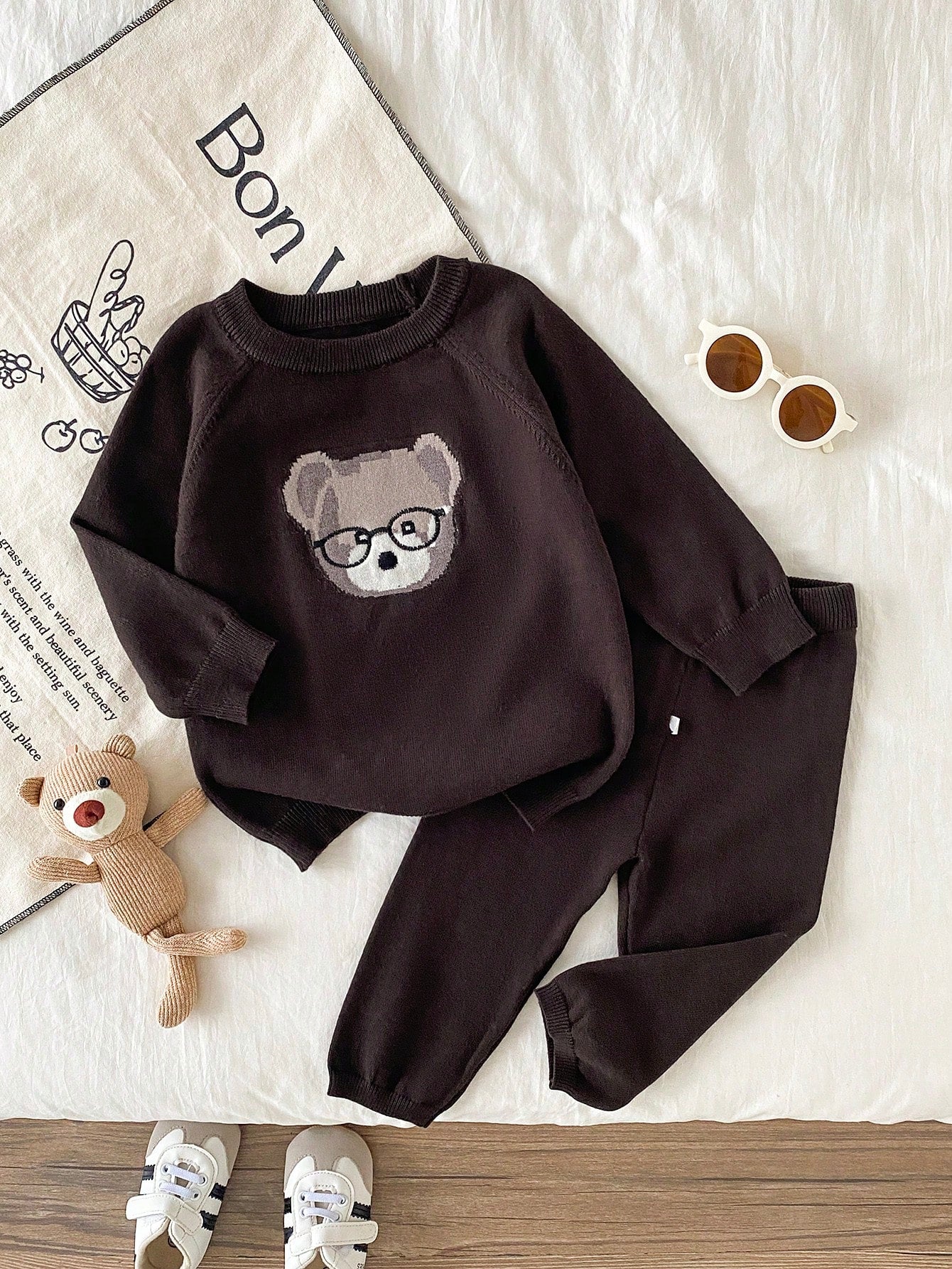 Playful Pals Baby Boys Sweater Co-Ords Autumn/Winter Camel Color Bear Partial Jacquard Round Neck Pullover Sweater Set, Soft Medium-Thick Fabric, Suitable For Home, Casual, Outings And Layering