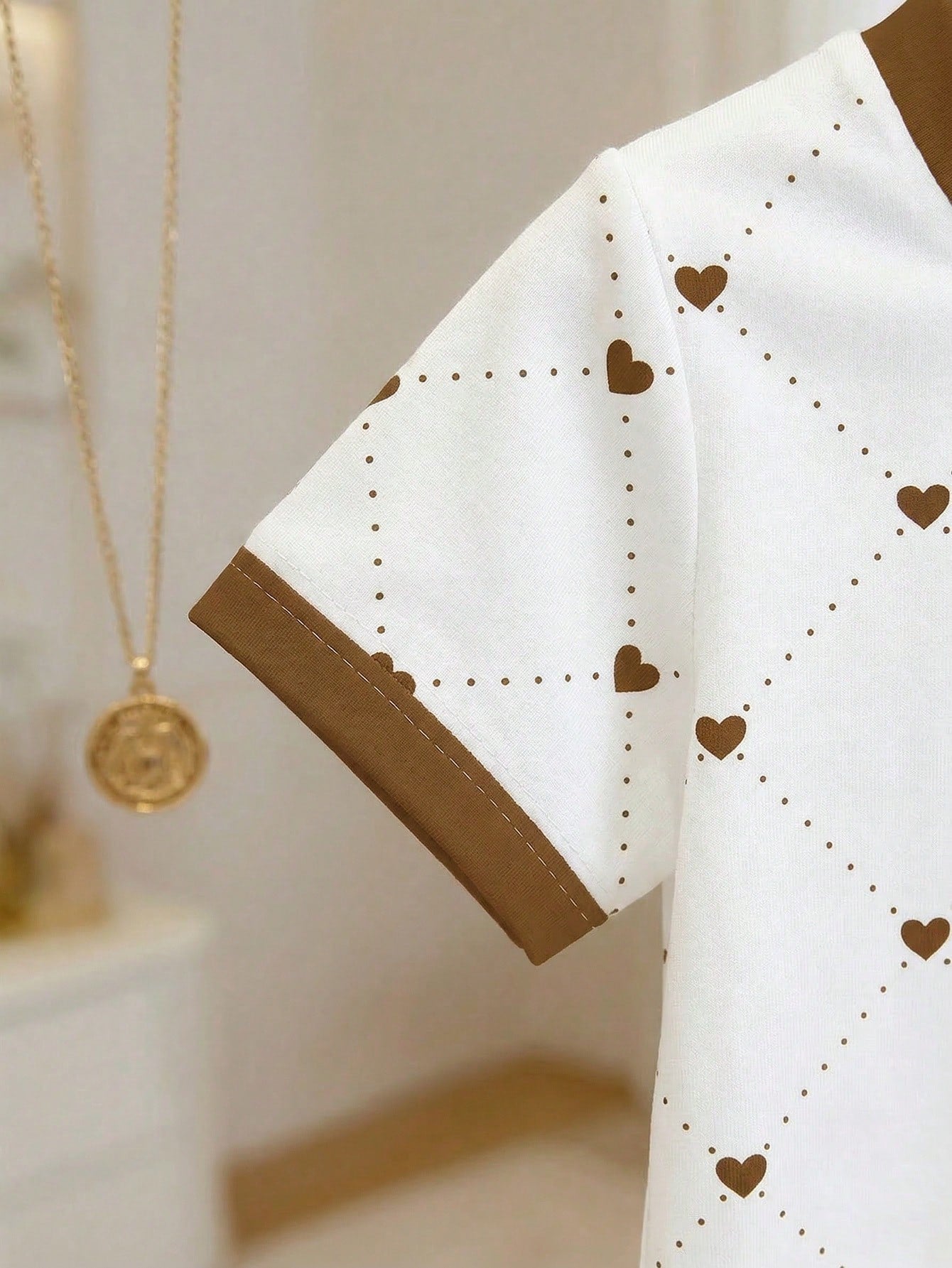 Playful Pals Baby Girl Heart Print Round Neck White And Brown Short Sleeve T-Shirt Baby/Toddler Clothing Summer Casual  Pullover Tee Fits 6M-3T