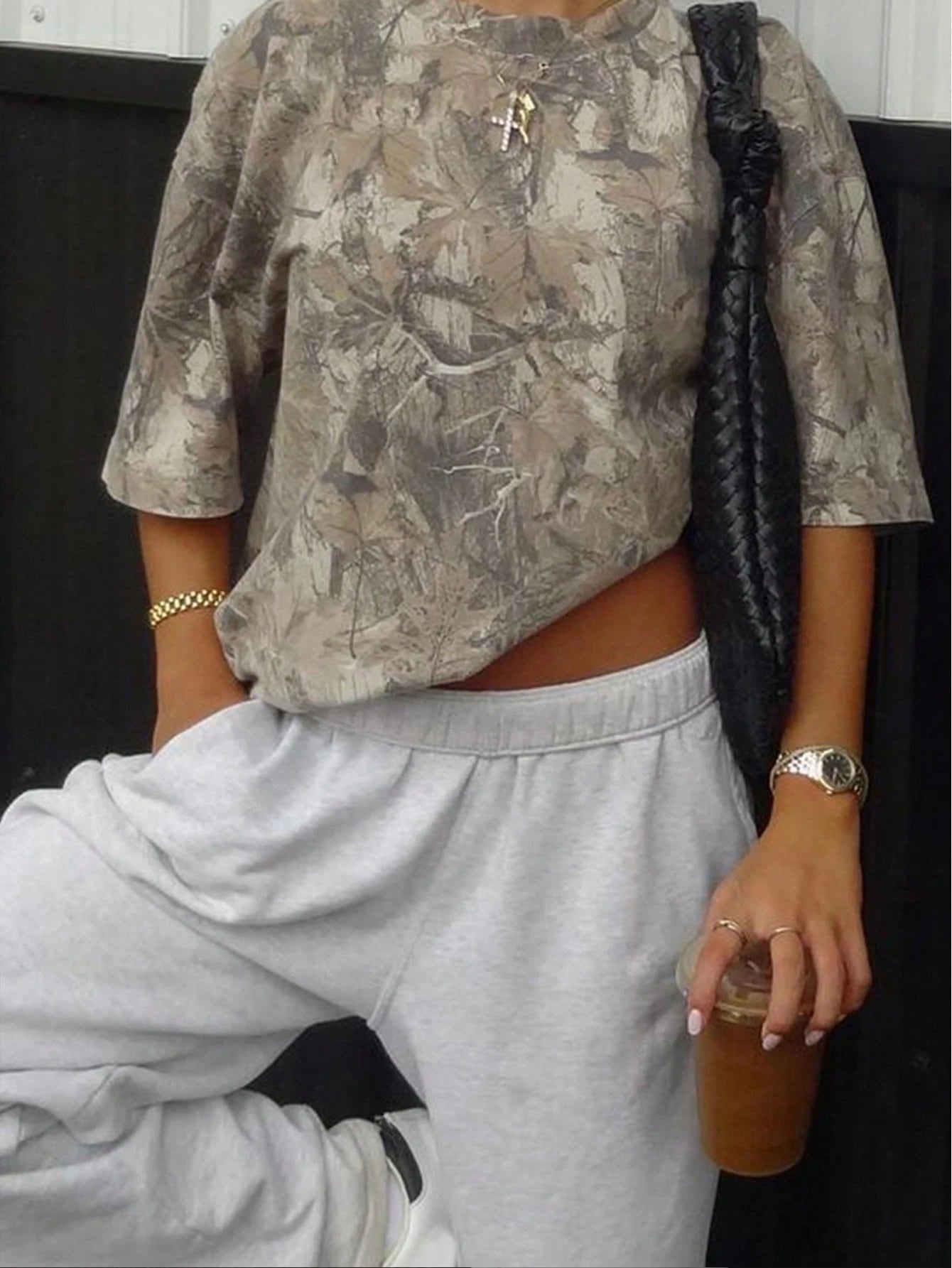 Plus Size Women Tree Branch Print Round Neck Drop Shoulder Casual T-Shirt