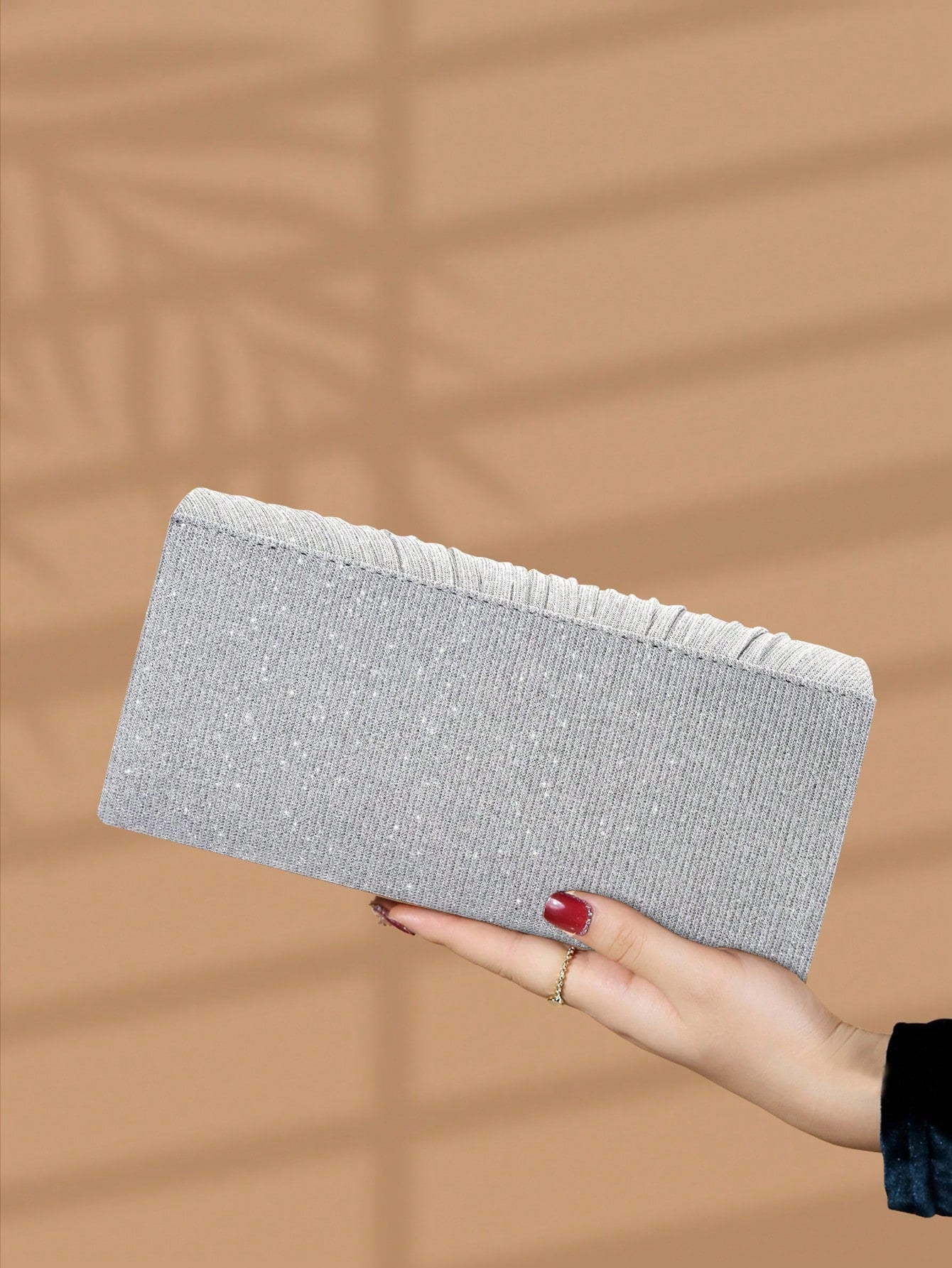 REMANLAND 1pc Shiny, Pleated Women's Handbag, Envelope-Style Clutch Bag With Hidden Card Slots And Compartments, Detachable Metal Chain Shoulder Strap, Wedding Items