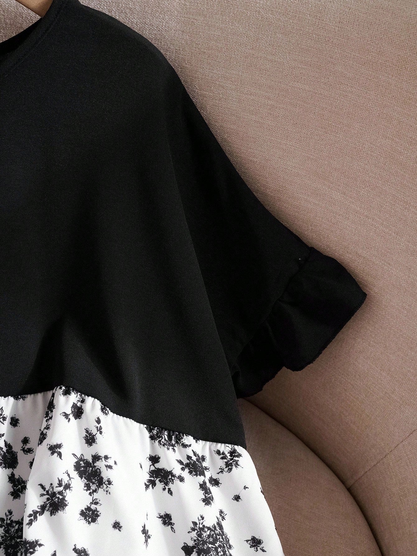 Rusticease Women's Plus Size Casual Black And White Color Block Mixed Ditsy Floral Shirt,Summer Boho Holiday Vacation Style,Western Mother's Day Country