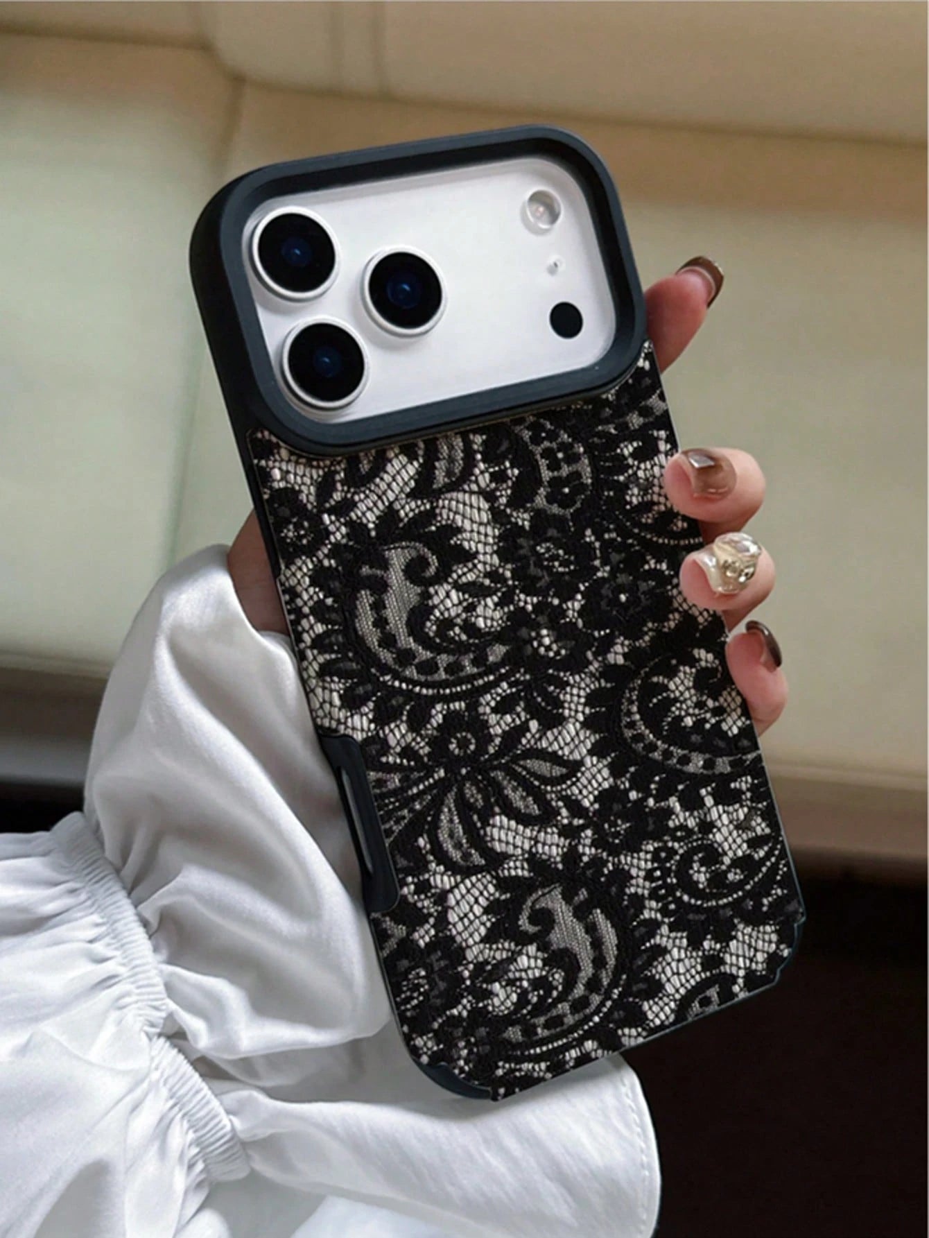 Shockproof Lace Element 1pc Acrylic 2-In-1 Lace Pattern Phone Case Compatible With IPhone 17 Pro Max 11/12/13/14 Plus XR/7/8 Plus 15 Pro Max 17 Pro 17 Air 16 Pro Max And Series Spring Gift Birthday Ca