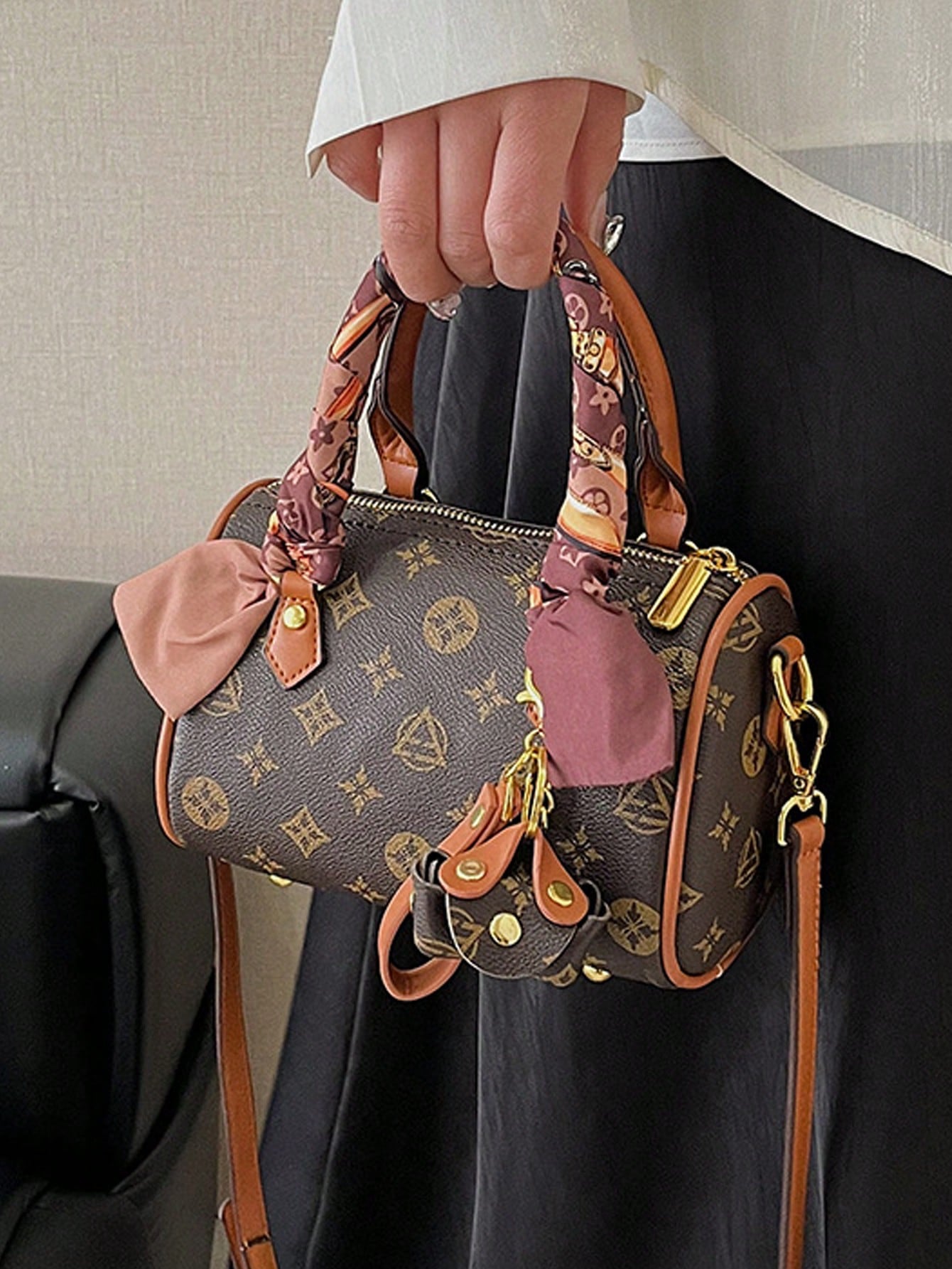 Simple And Fashionable Handbag PU Material Dual Handles, Scarf Decoration