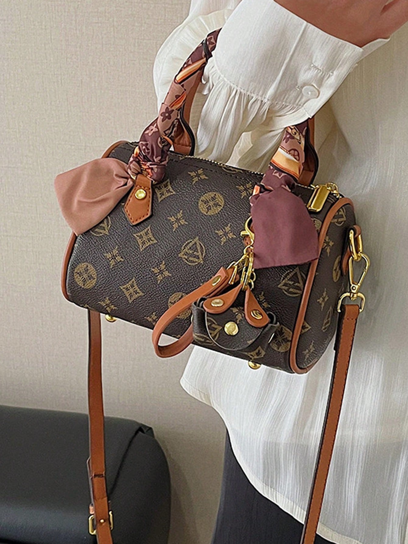 Simple And Fashionable Handbag PU Material Dual Handles, Scarf Decoration