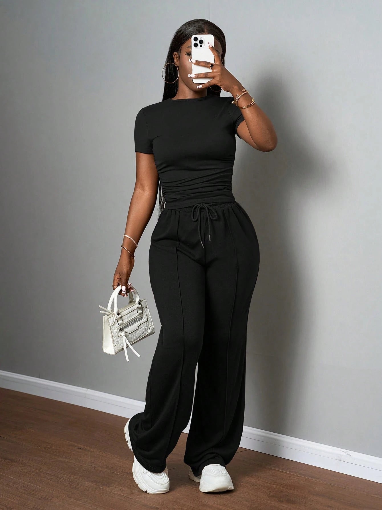 Slaydiva 2025 Women's Casual Coffee Brown Summer Lounge Two-Piece Set,Round Neck Slim Short Sleeve T-Shirt Drawstring Waist Straight Pants,Daily Travel