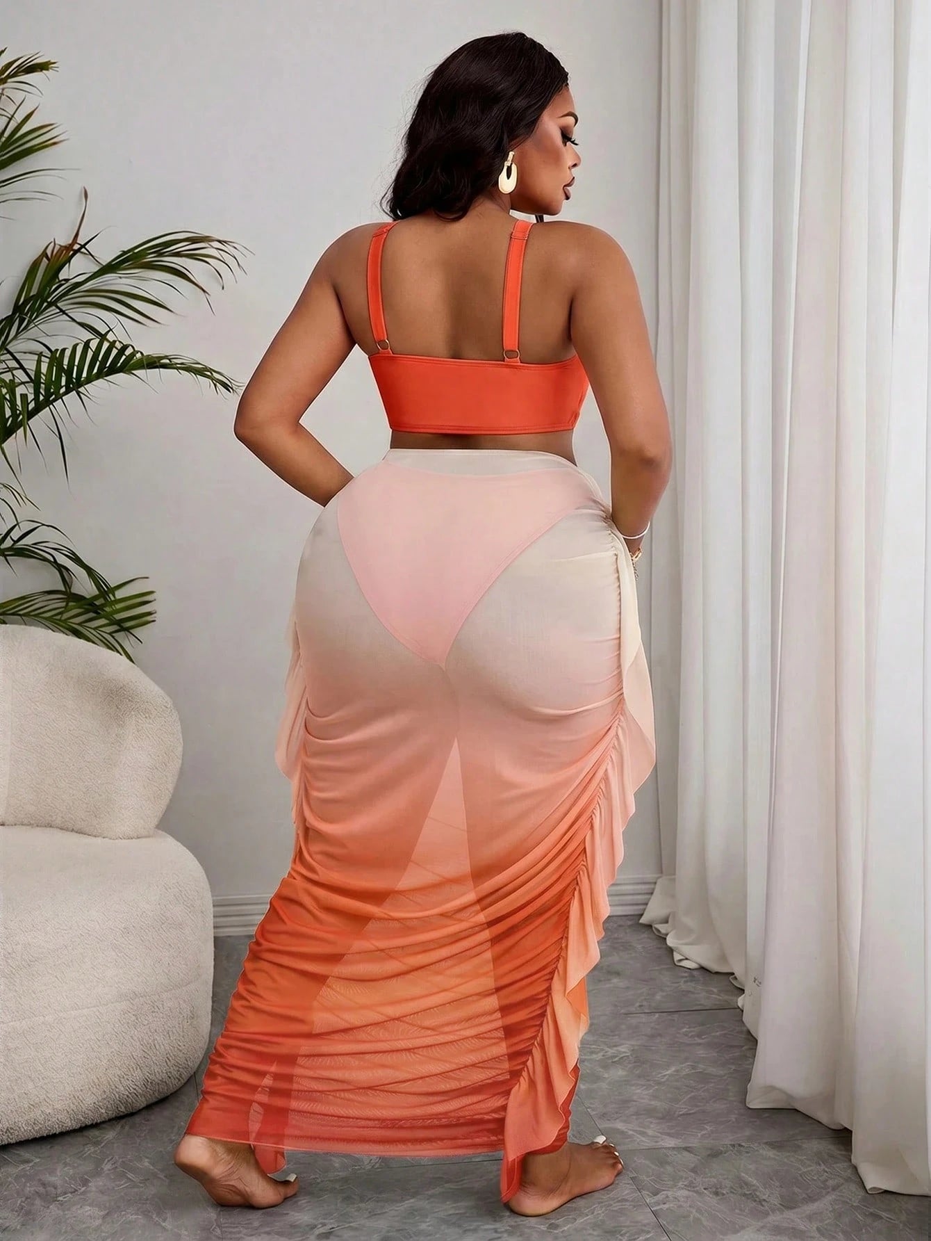 Slaydiva Plus Size Vacation Beach Gradient Bikini Swimsuit With Ruffle Cover-Up Skirt Set