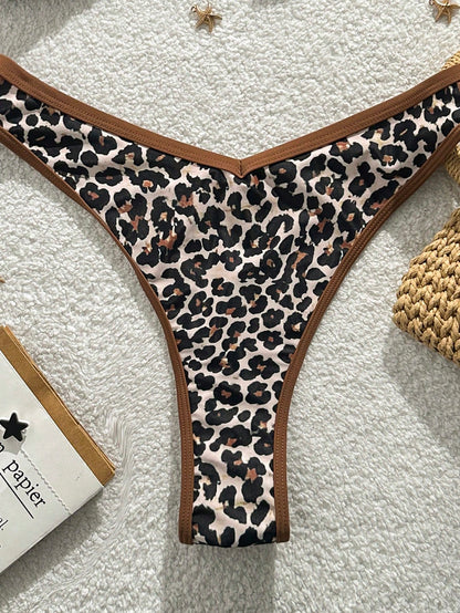 Slaydiva Plus Size Women Leopard Print Spaghetti Strap Backless Triangle Bikini Set, Vacation Beach White Summer Sexy