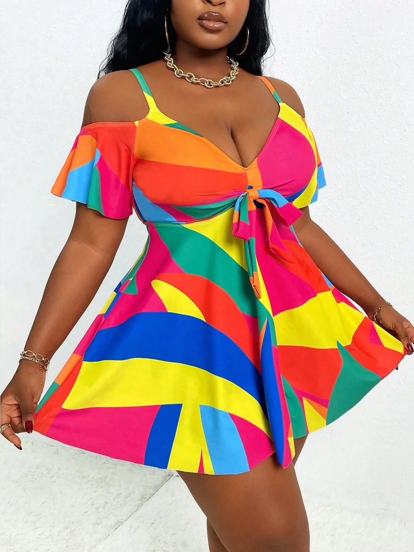 Slaydiva Plus Size Women's Cold Shoulder Ruffles Sleeve Beach Resort Spaghetti Strap Tankini Set, For Summer Vacation