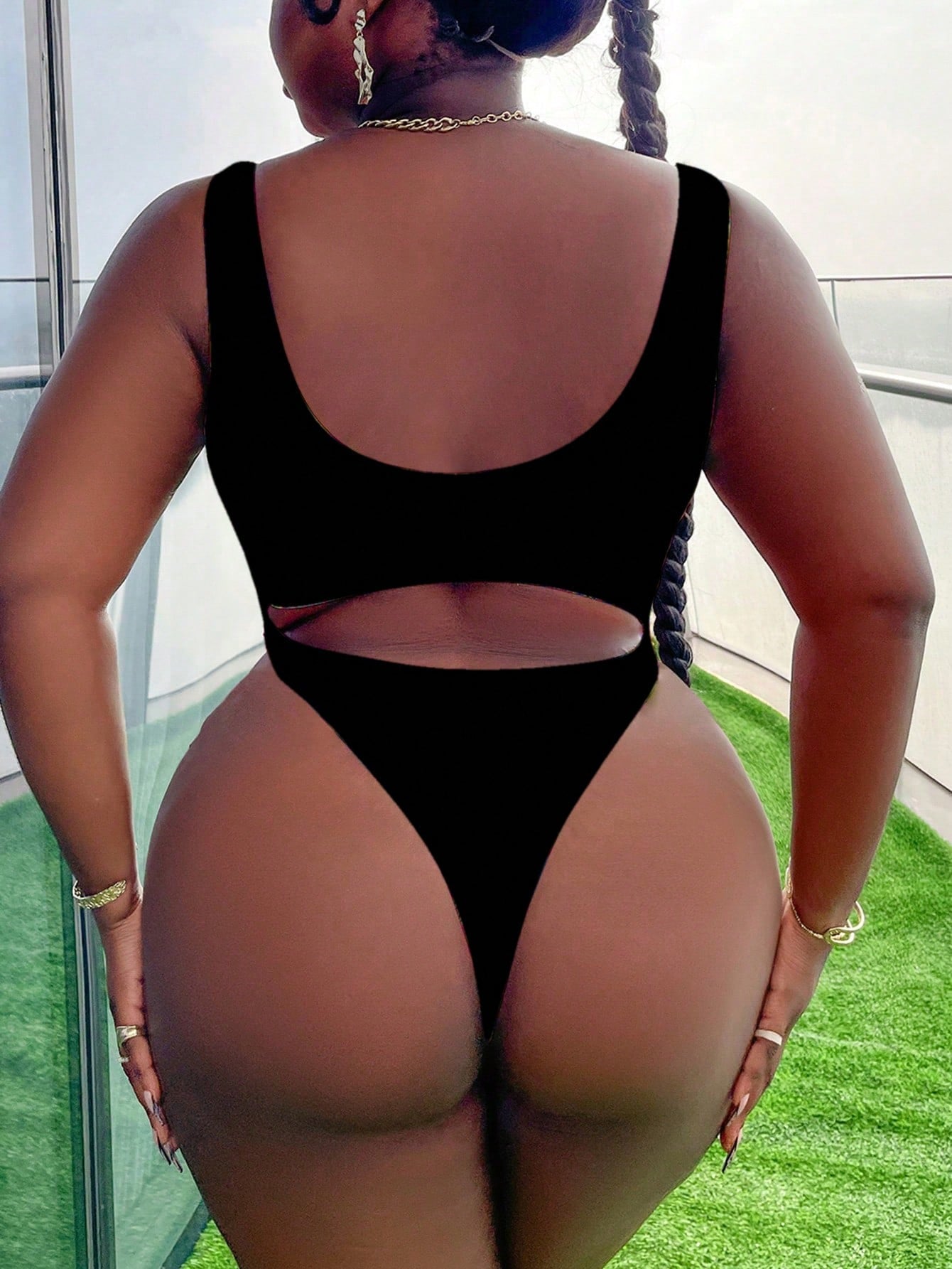 Slaydiva Plus Size Women's Vacation One Piece Swimsuit With Back Cutout And Floral Print Design Summer