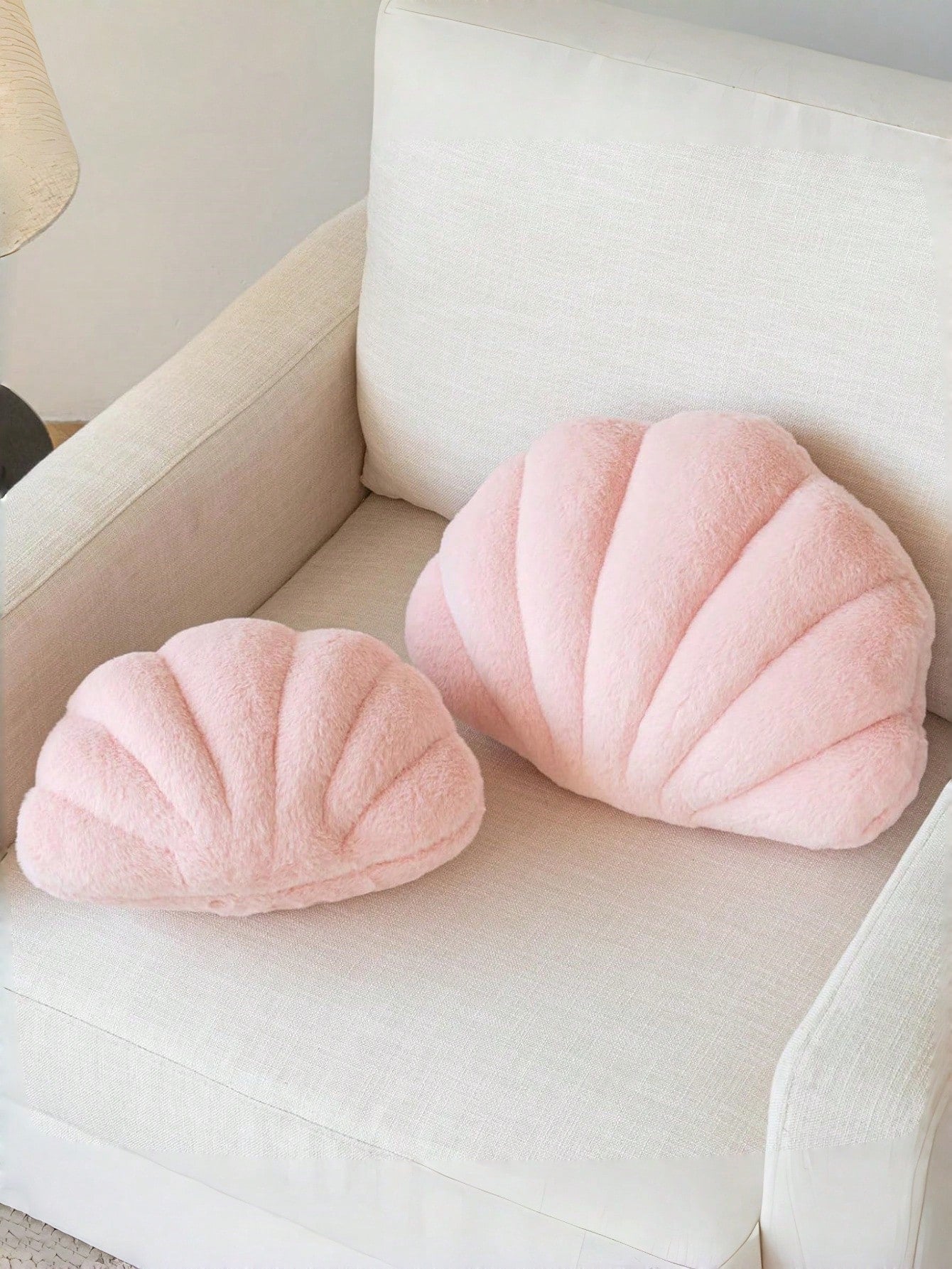 Soft Faux Fur Shell Decorative Throw Pillow, Suitable For Sofa And Bed, Shell Shaped Decor Pillow, Ocean Style Cushion, Fashion Beach Accent Pillow, Home Decor