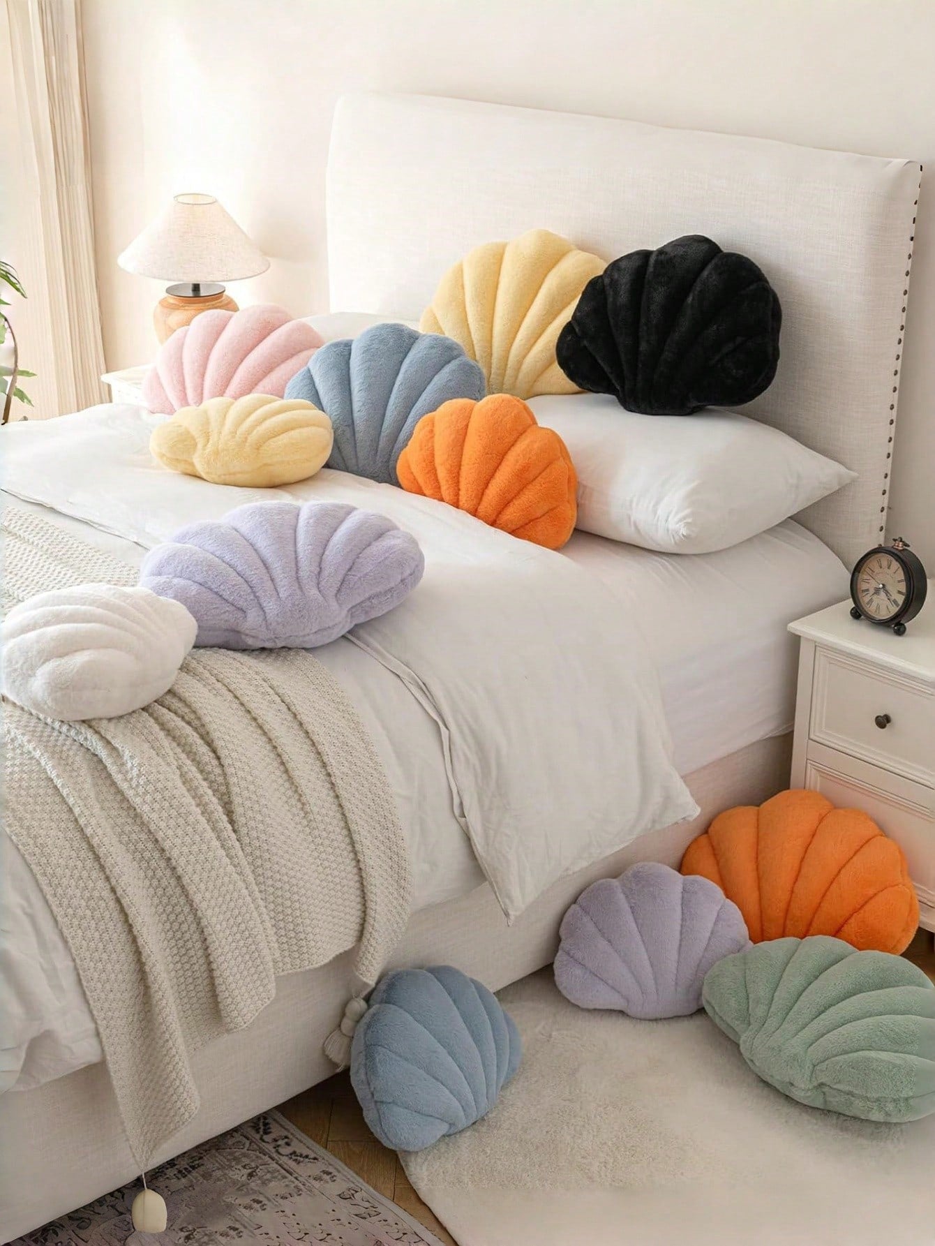 Soft Faux Fur Shell Decorative Throw Pillow, Suitable For Sofa And Bed, Shell Shaped Decor Pillow, Ocean Style Cushion, Fashion Beach Accent Pillow, Home Decor