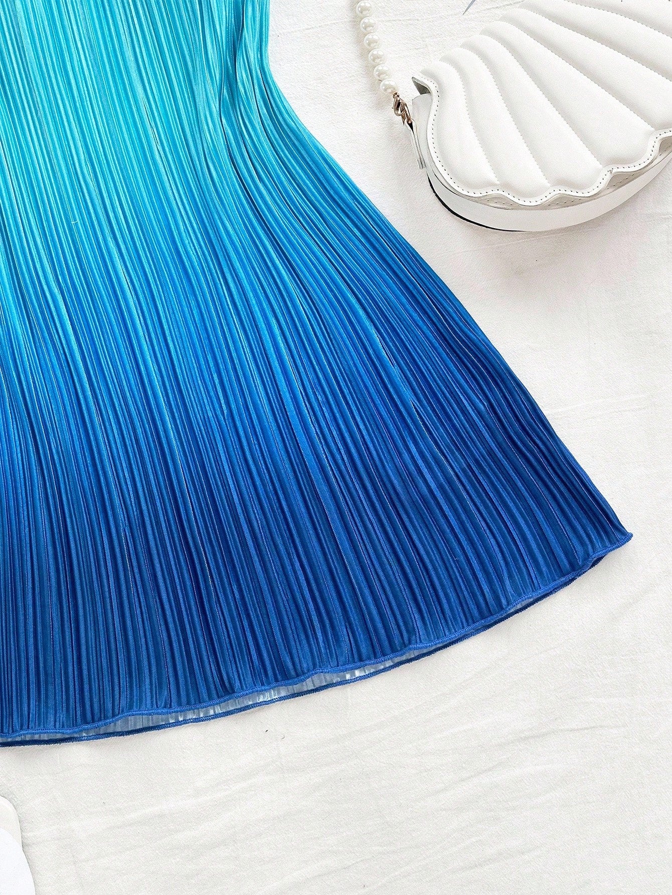 Soleia Elegant Royal Blue Ombre Print Pleated Mini Dress,Casual Halter Neck Fitted Vacation Holiday Beach Dress,Music Festival Party Wear,No Chest Padding