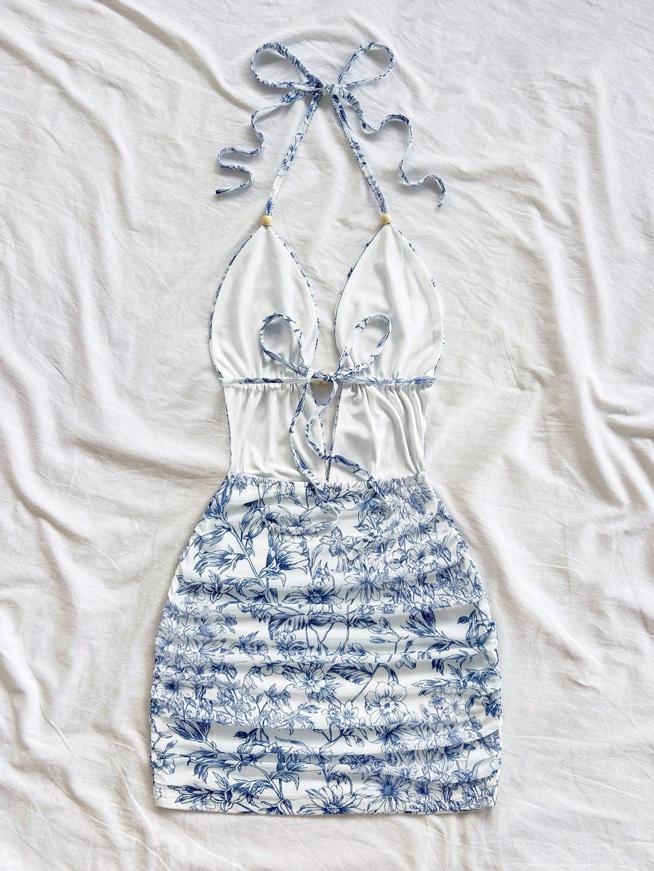 Soleia Women's White And Blue Floral Summer Boho Holiday Vacation Holiday Deep V Neck Tie Strap Backless Ruched Bodycon Mini Dress No Chest Padding