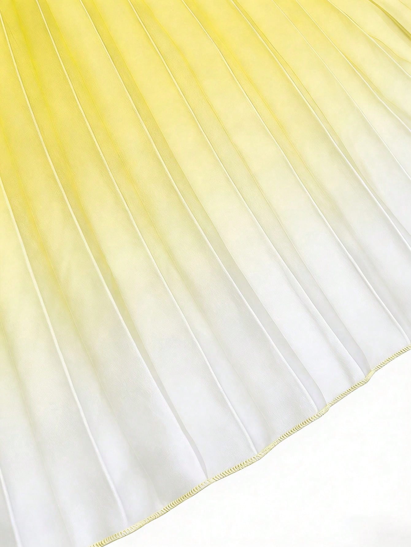 Solid Color Casual Elegant Sleeveless Zipper Ombre Pleated Dress, Cocktail Dress Summer Yellow