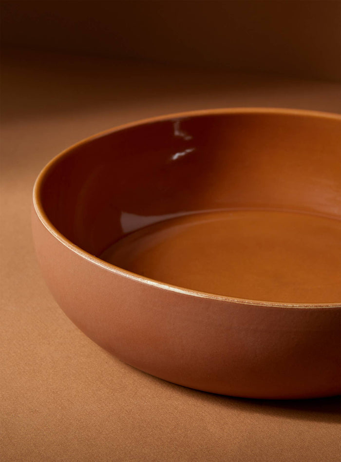 Stoneware Shallow Serving Bowl | EWA 60 oz: Matte Terracotta