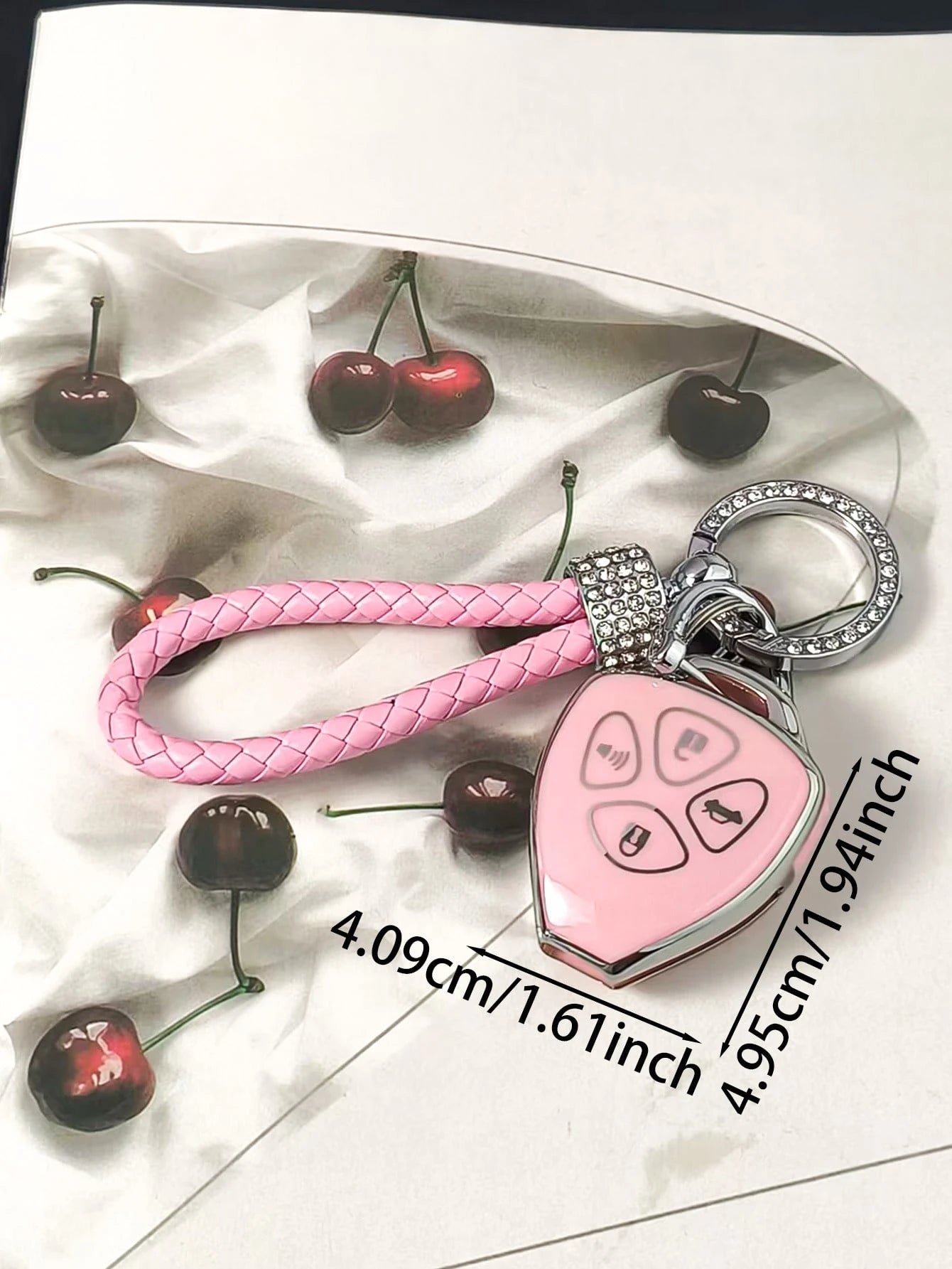 Suitable For 4-Button Diamond Straight Key Cover Electroplated White Edge TPU Anti-Scratch Protective Shell Women's Rhinestone Braided Rope Style Full Coverage Anti-Drop Wear-Resistant Dust-Proof Exqu