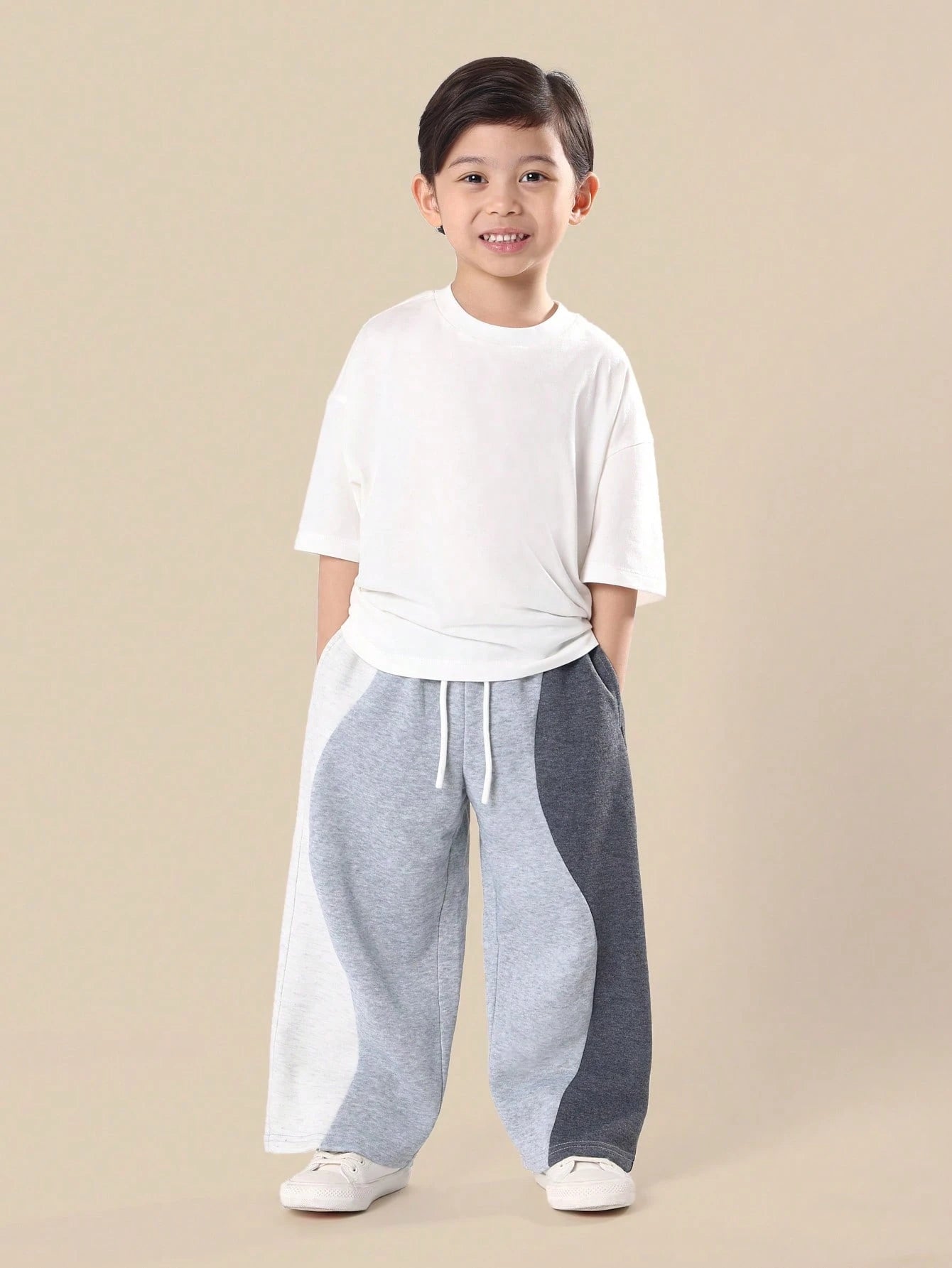 SUMWON Kids Color Block Sweatpants Loose Fit Wear Casual Jogger Bottoms Everyday Comfort Indoor Outdoor Play Wear Spring Fall 2023 Collection Winter