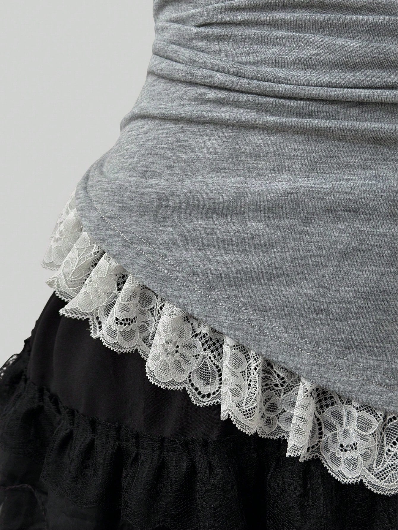 Sunspun European Women's Plus Size Fashion New Design Square Neck Lace Patchwork Camisole Slim Fit Flattering Asymmetrical Pleated T-Shirt