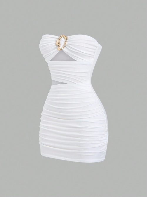 Sweetra Women's Sexy Fitted Strapless Metal Buckle Mini Dress
