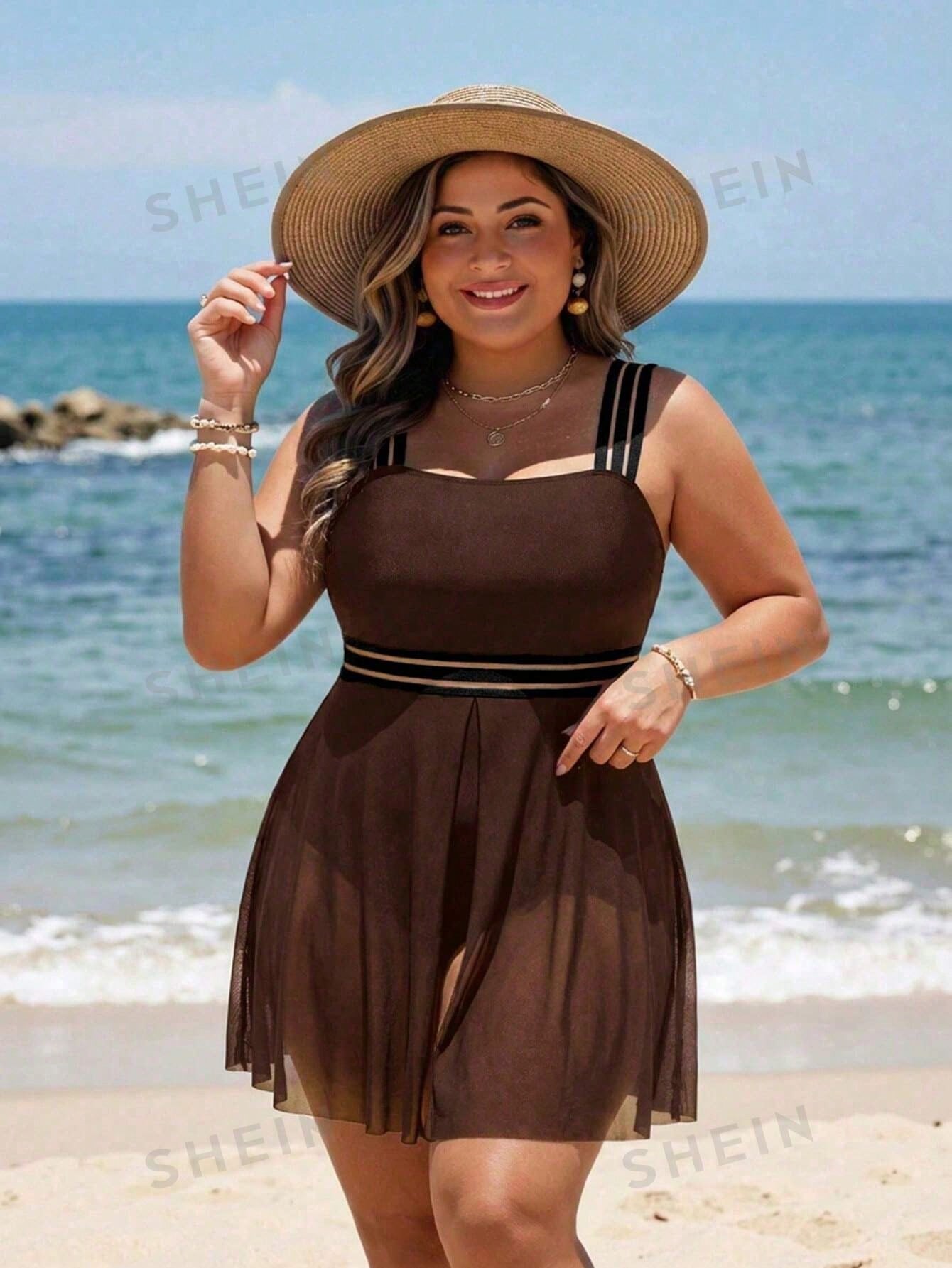 Swim Lushoire Plus Size Women Contrast Color Mesh Hem One-Piece Swimsuit, Casual Beach Vacation