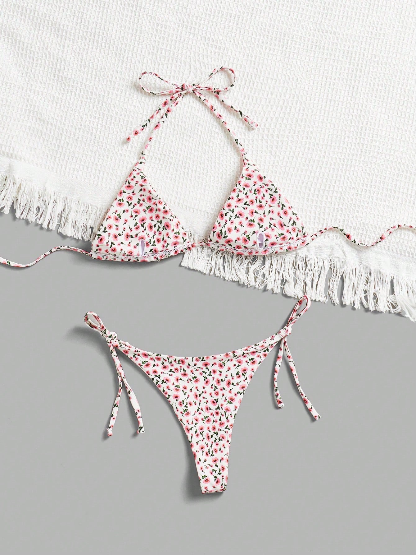 Swim Mod Women's Summer Beach Floral Print Halter Tie Sexy Bikini 2-Piece Swimwear Set, Random Print
