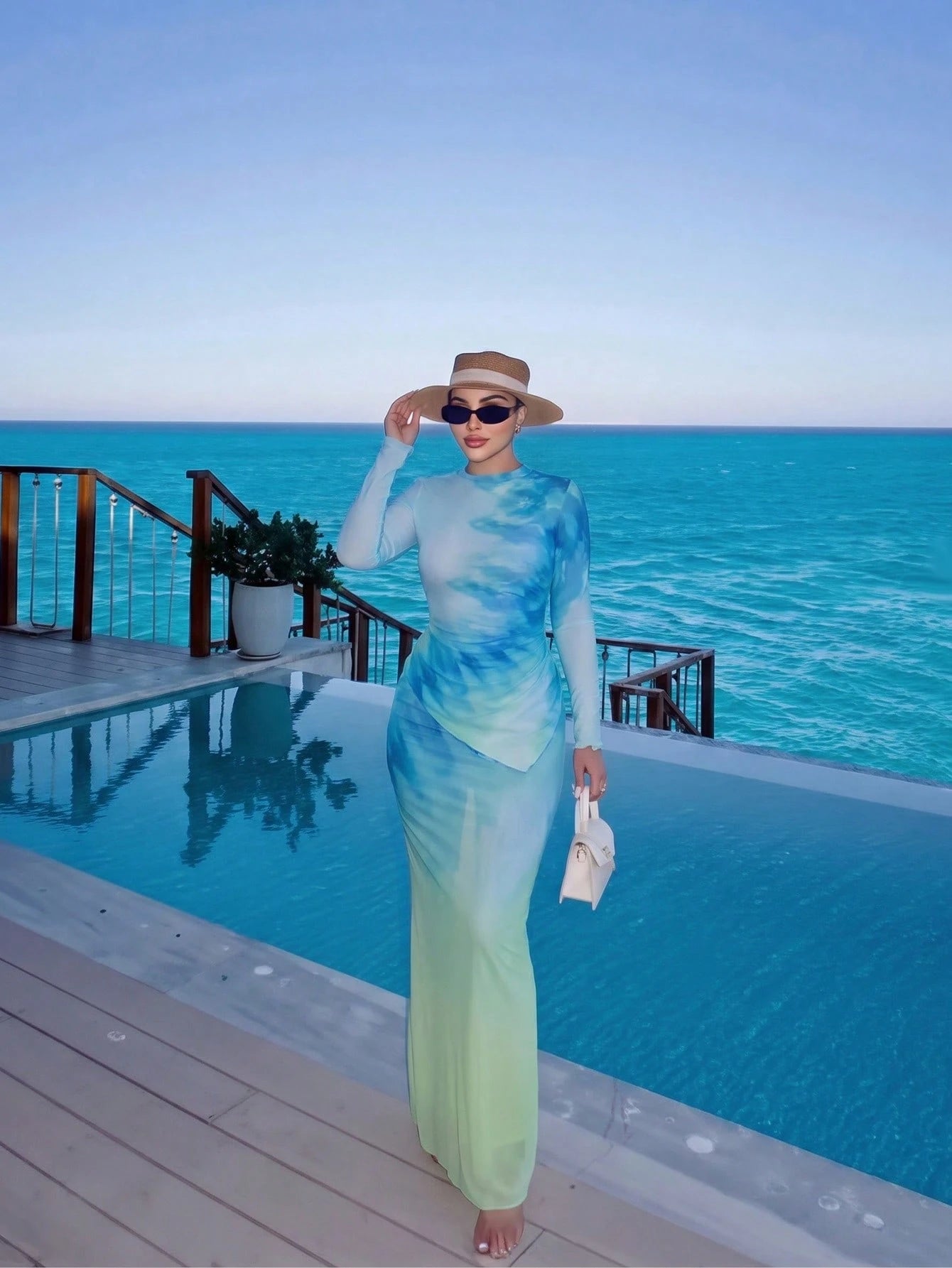 Swim Shayni Women's 3-Piece Muslim Beach Vacation Swimwear Set,Blue-Green Gradient Irregular Long-Sleeved Top, Trousers, And Beach Maxi Skirt.