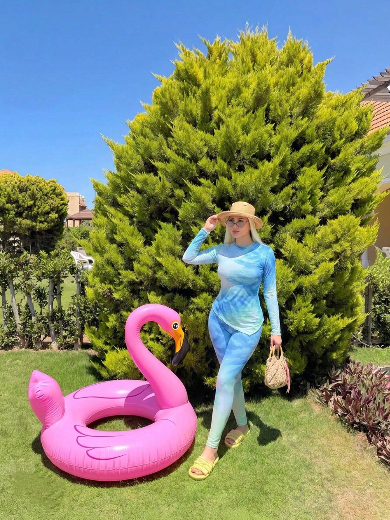 Swim Shayni Women's 3-Piece Muslim Beach Vacation Swimwear Set,Blue-Green Gradient Irregular Long-Sleeved Top, Trousers, And Beach Maxi Skirt.