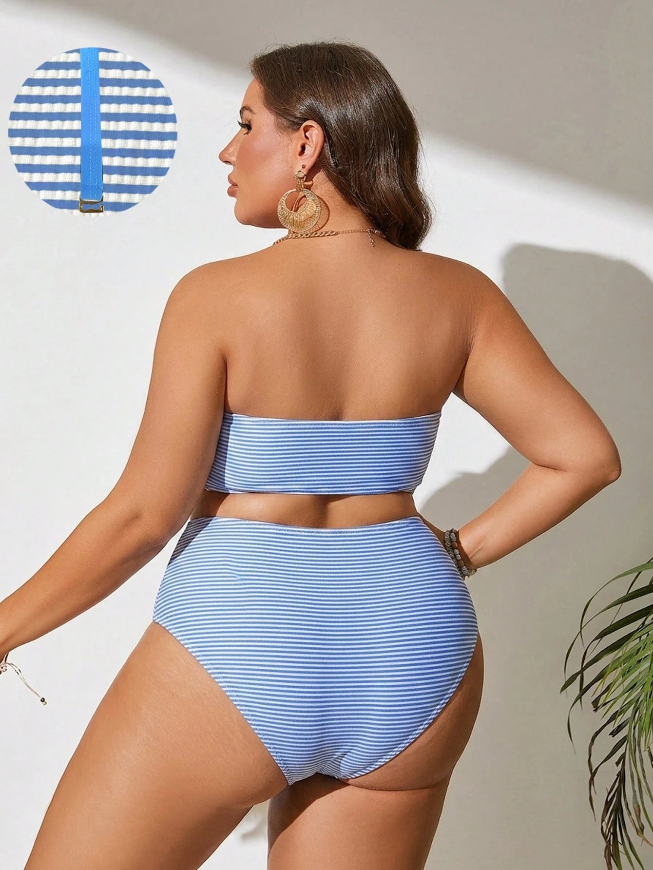 Swim Vcay 2026 New Plus Size Blue & White Striped Textured Fabric Bandeau Top & High Waist Triangle Bikini Bottom Casual Premium Minimalist Beach Vacation Women's Swimsuit Set